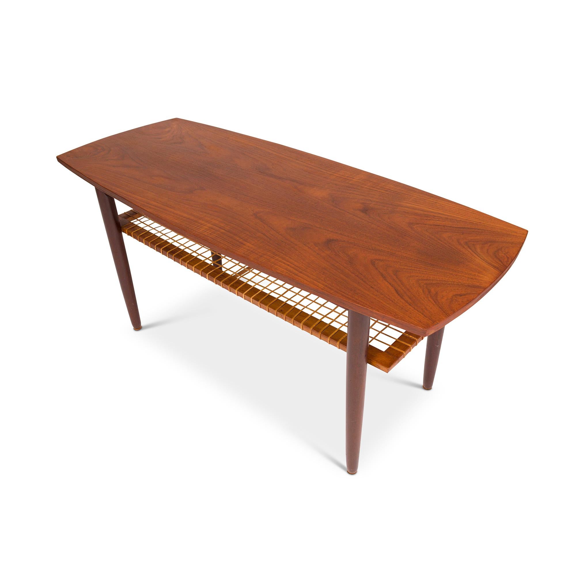 Vintage Danish Mid-Century Teak  and Cane Coffee Table 1960s In Good Condition For Sale In Emeryville, CA