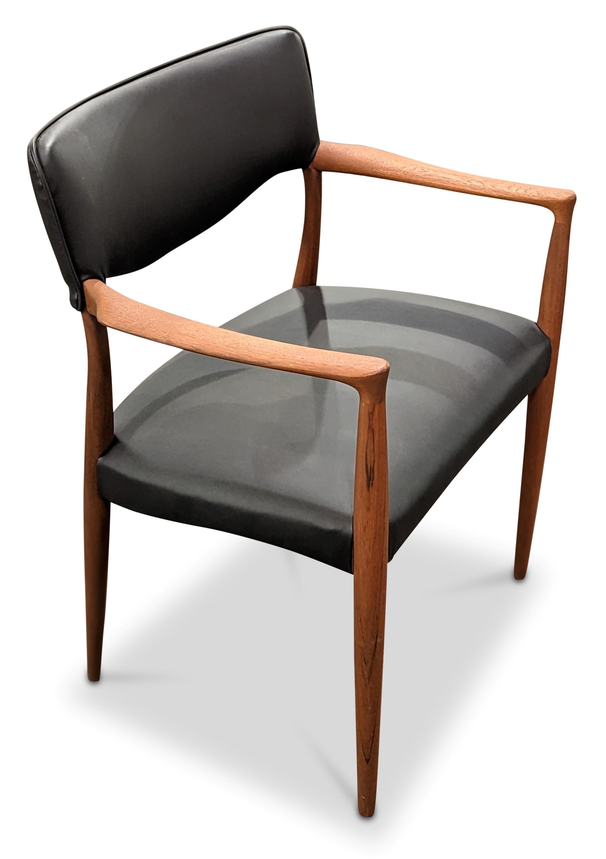 Mid-20th Century Vintage Danish Mid Century Teak Arm / Desk Chair - 122206