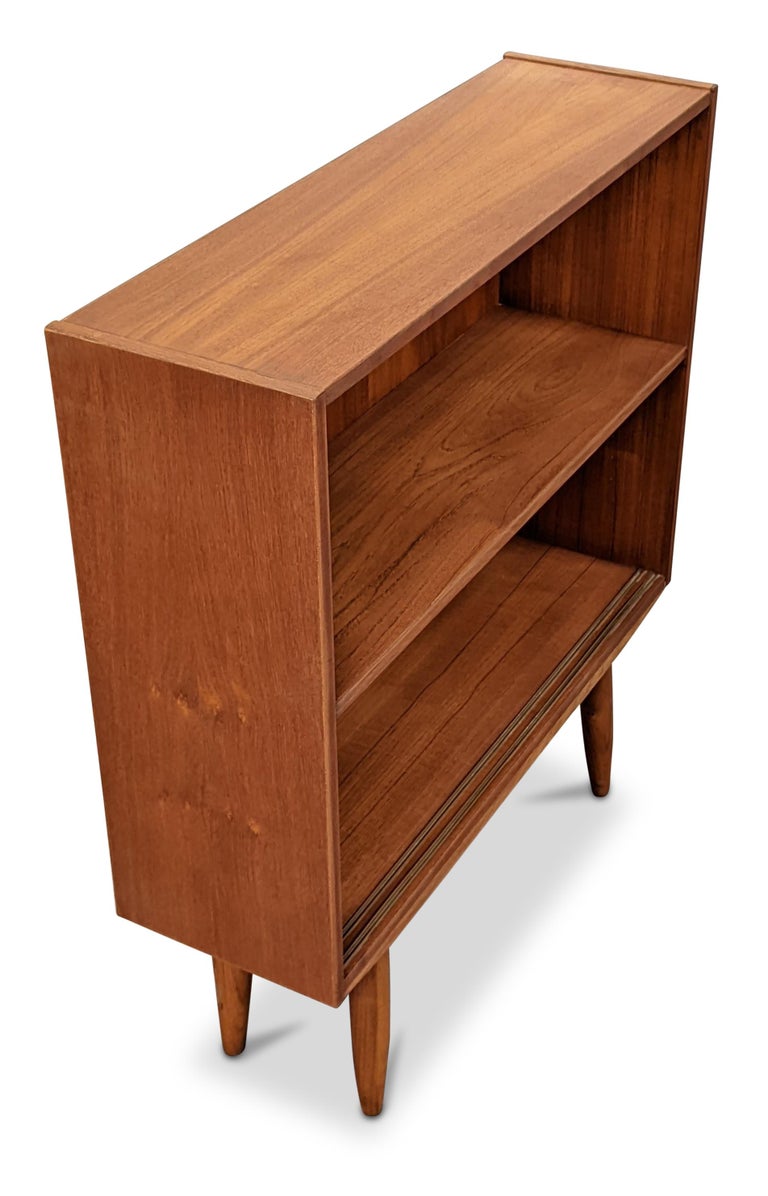 Vintage Danish Mid Century Teak Bookcase "5816" at 1stDibs