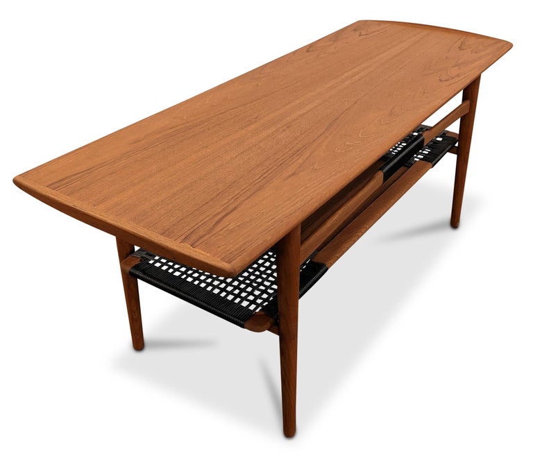 Vintage Danish Mid Century Teak Coffee Table "1626" For Sale at 1stDibs