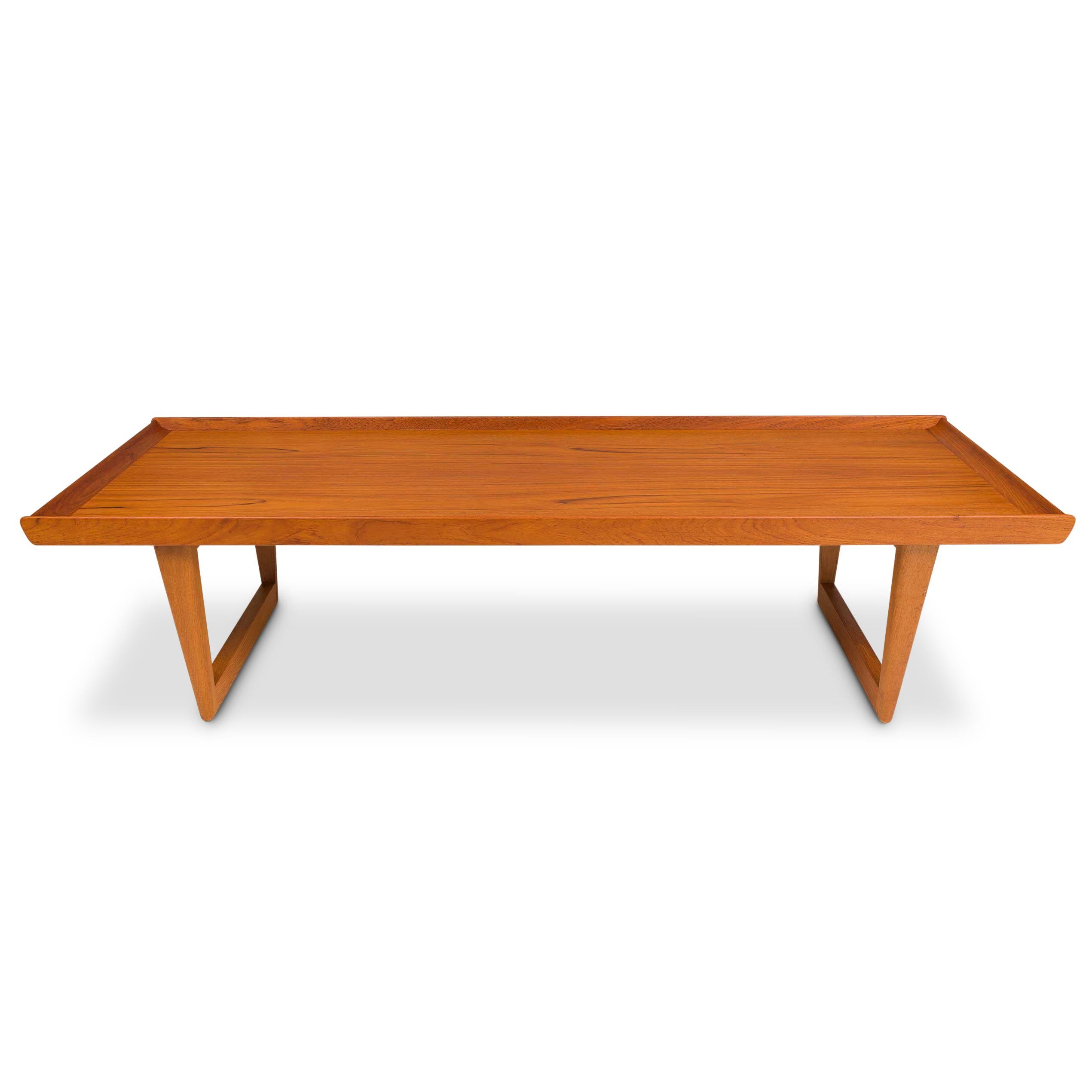 20th Century Vintage Danish Mid-Century Teak Coffee Table For Sale