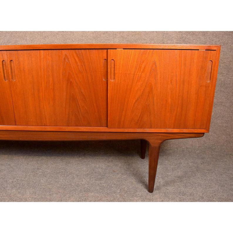 Scandinavian Modern Vintage Danish Midcentury Teak Credenza in the Manner of Johannes Andersen