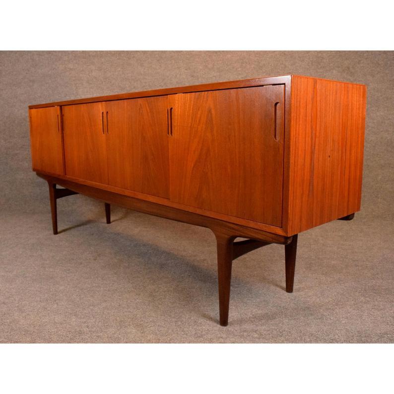 English Vintage Danish Midcentury Teak Credenza in the Manner of Johannes Andersen