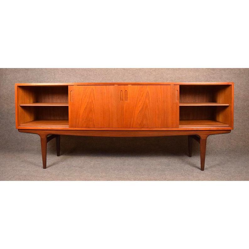 Vintage Danish Midcentury Teak Credenza in the Manner of Johannes Andersen 1