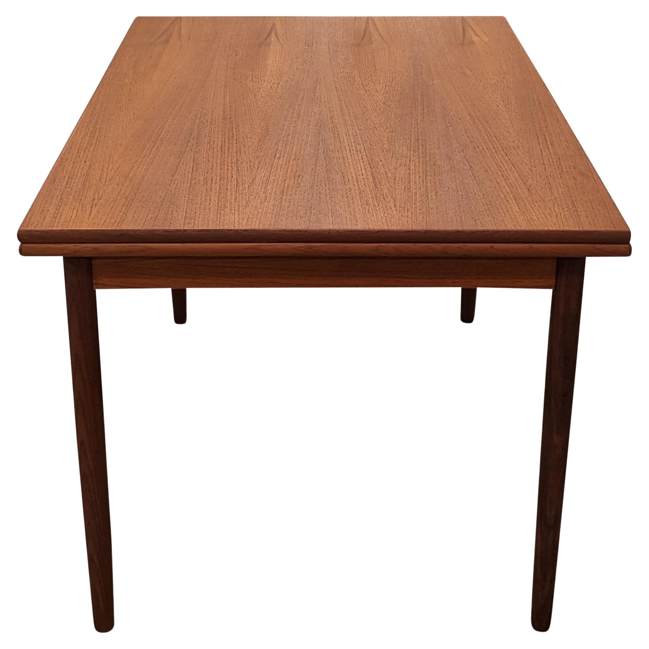 Vintage Danish Mid Century Teak Dining Table w Two Hidden Leaves - 122271