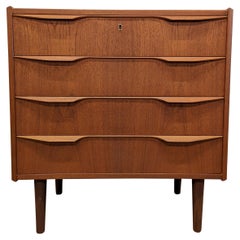 Vintage Danish Midcentury Teak Dresser, 062340