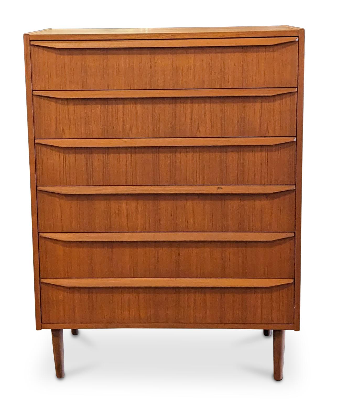 Mid-Century Modern Vintage Danish Mid Century Teak Dresser - 072326