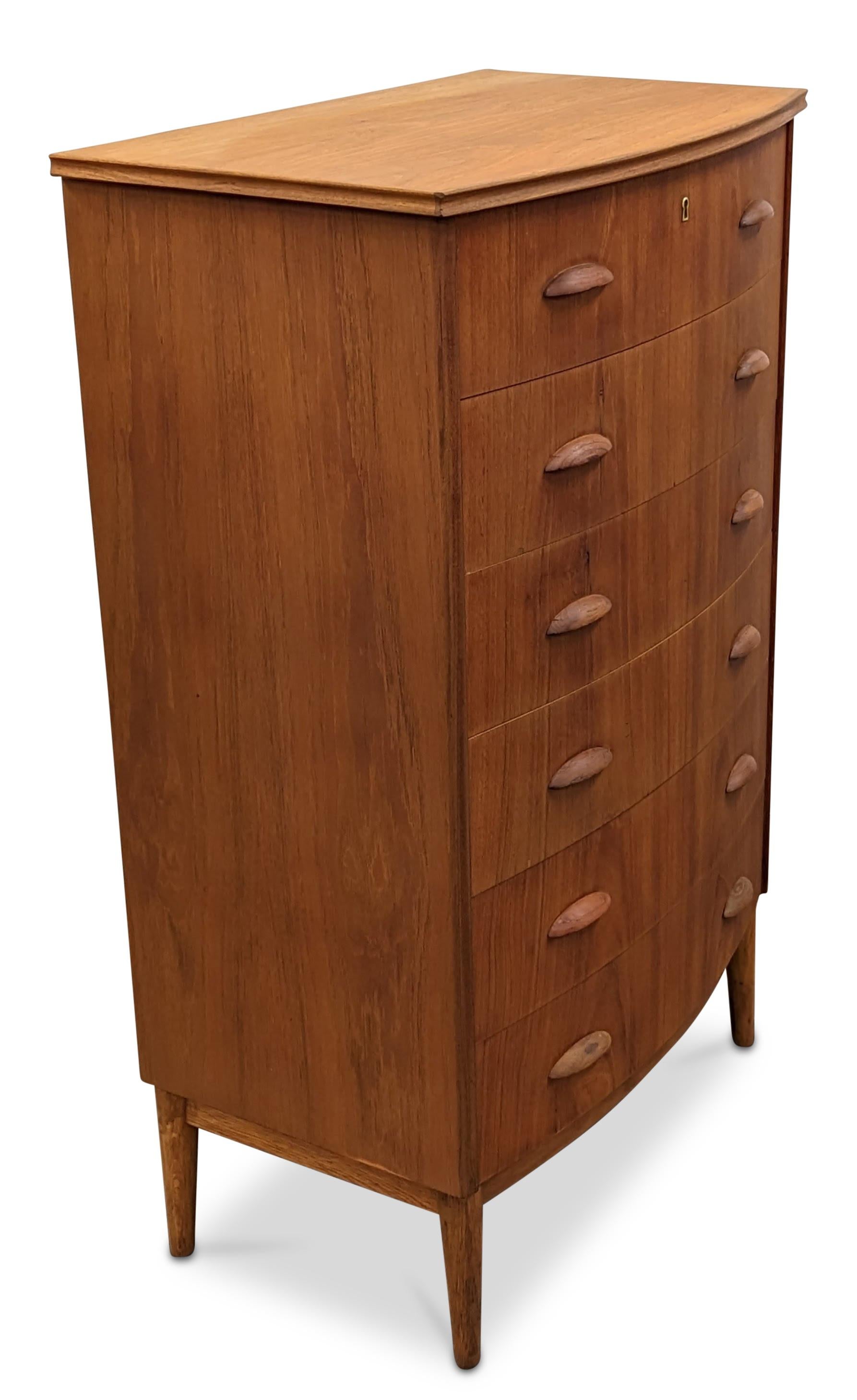 Vintage Danish Mid Century Teak Dresser, 112210 2