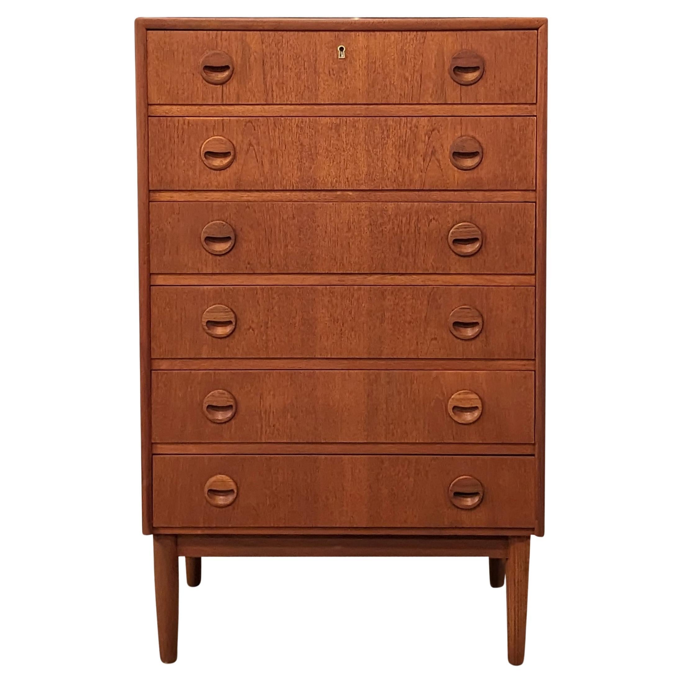 Vintage Danish Mid Century Teak Dresser 122205 For Sale at 1stDibs