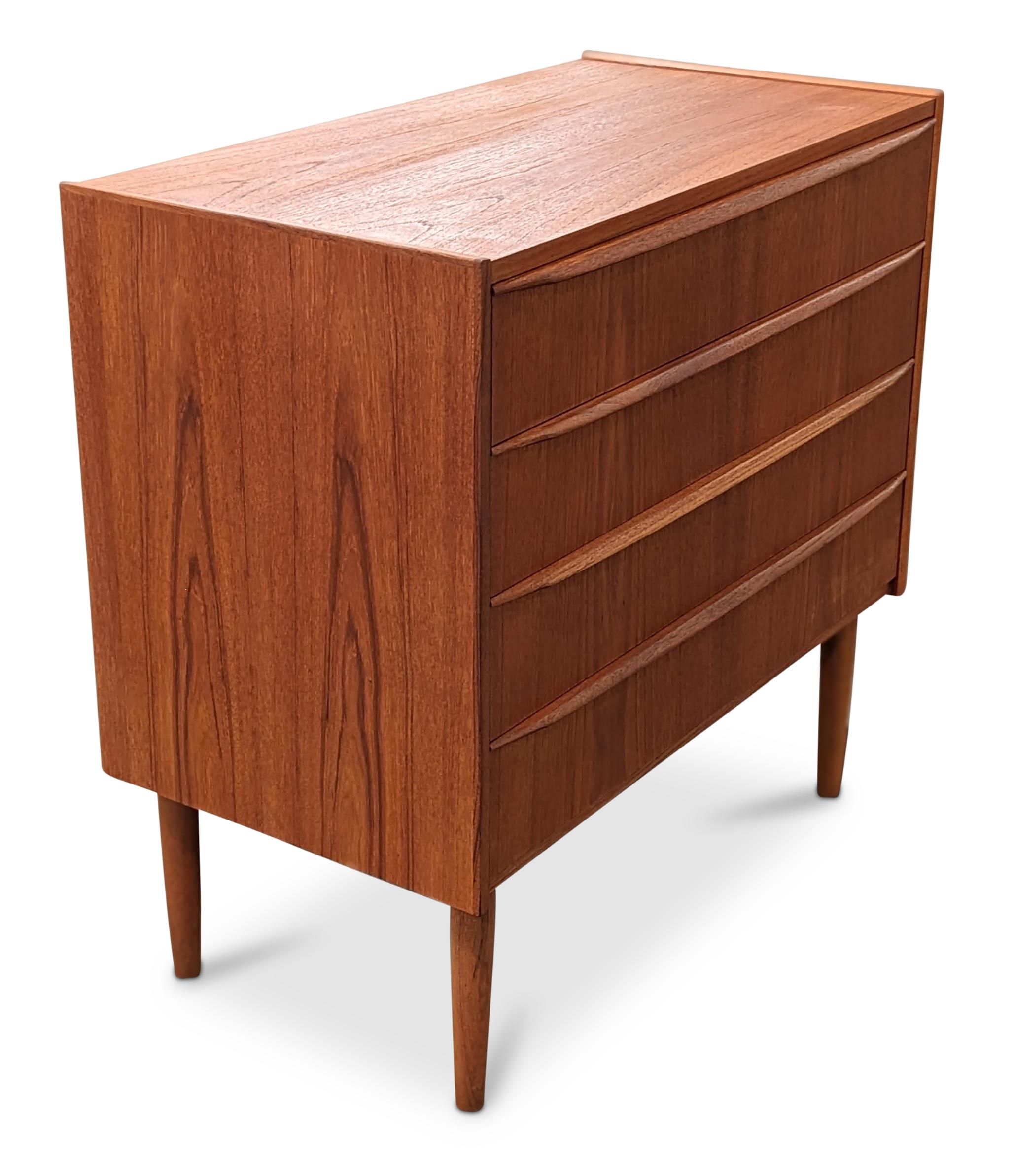 Mid-Century Modern Vintage Danish Mid Century Teak Dresser - 122241