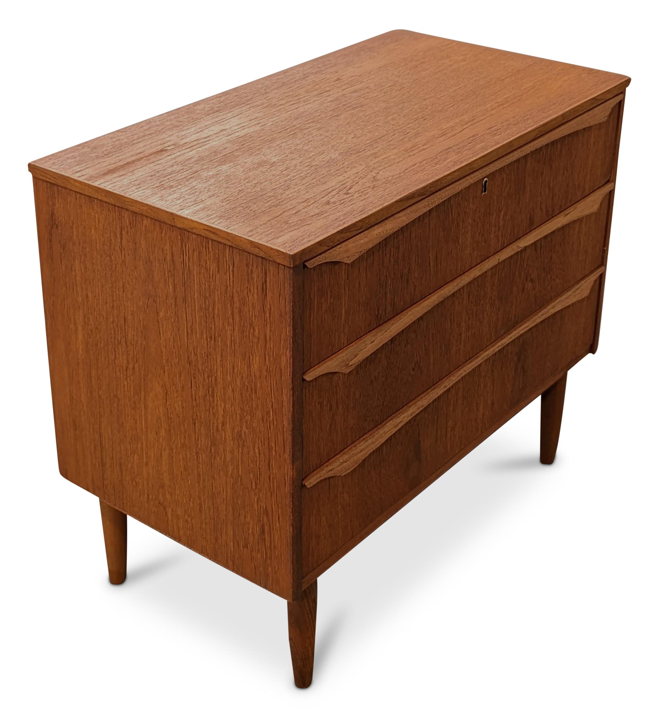 Vintage Danish Mid Century Teak Dresser - 122241 1
