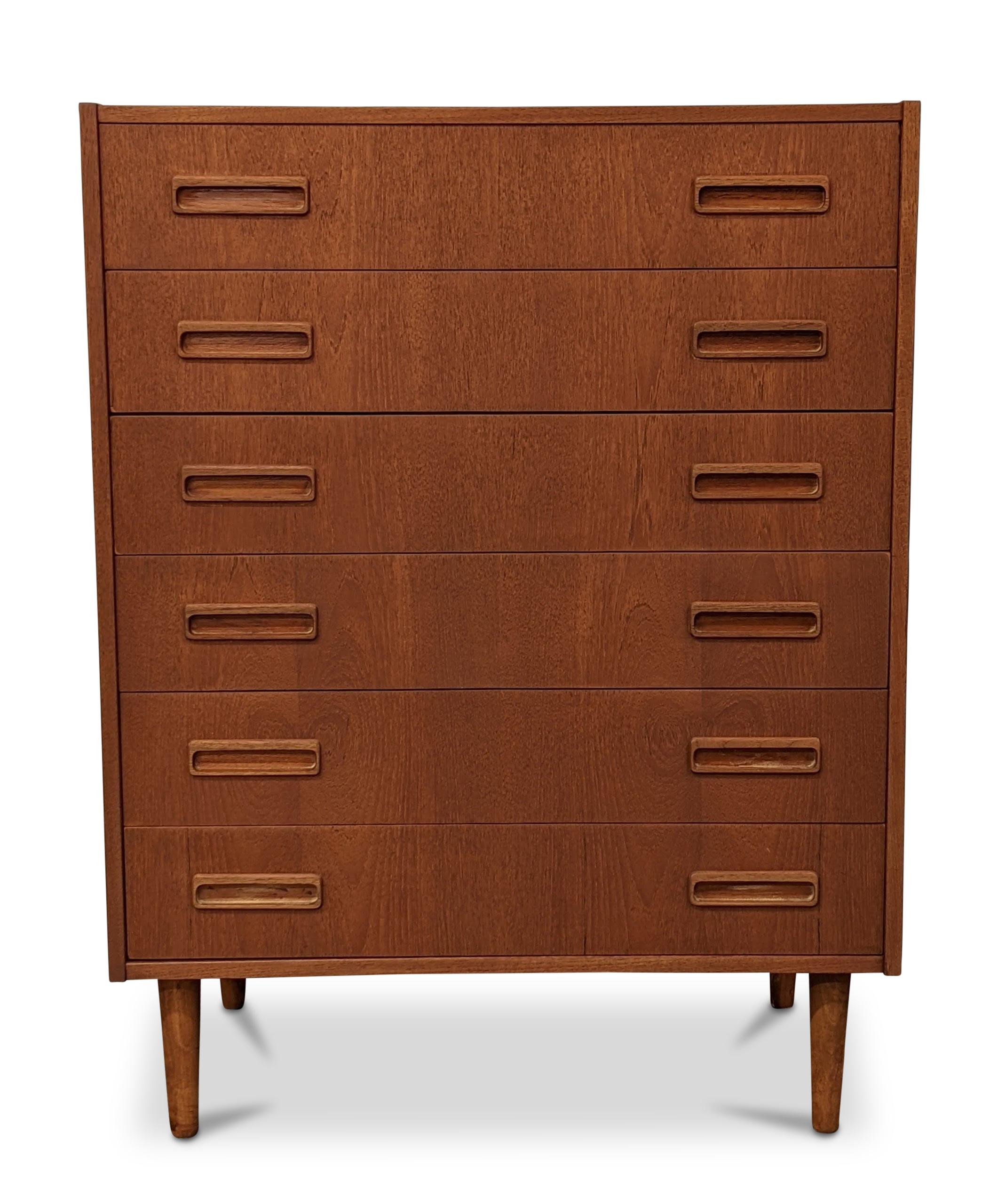 Vintage Danish Mid-Century Modern, made in the 1950's - Recently refurbished

These pieces are more than 65+ years old and some wear and tear can be expected, but we do everything we can to refurbish them in respect to the design.

There is a