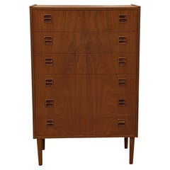Vintage Danish Mid Century Teak Dresser "8782" Vintage Danish Mid Century Teak Dresser "8782"