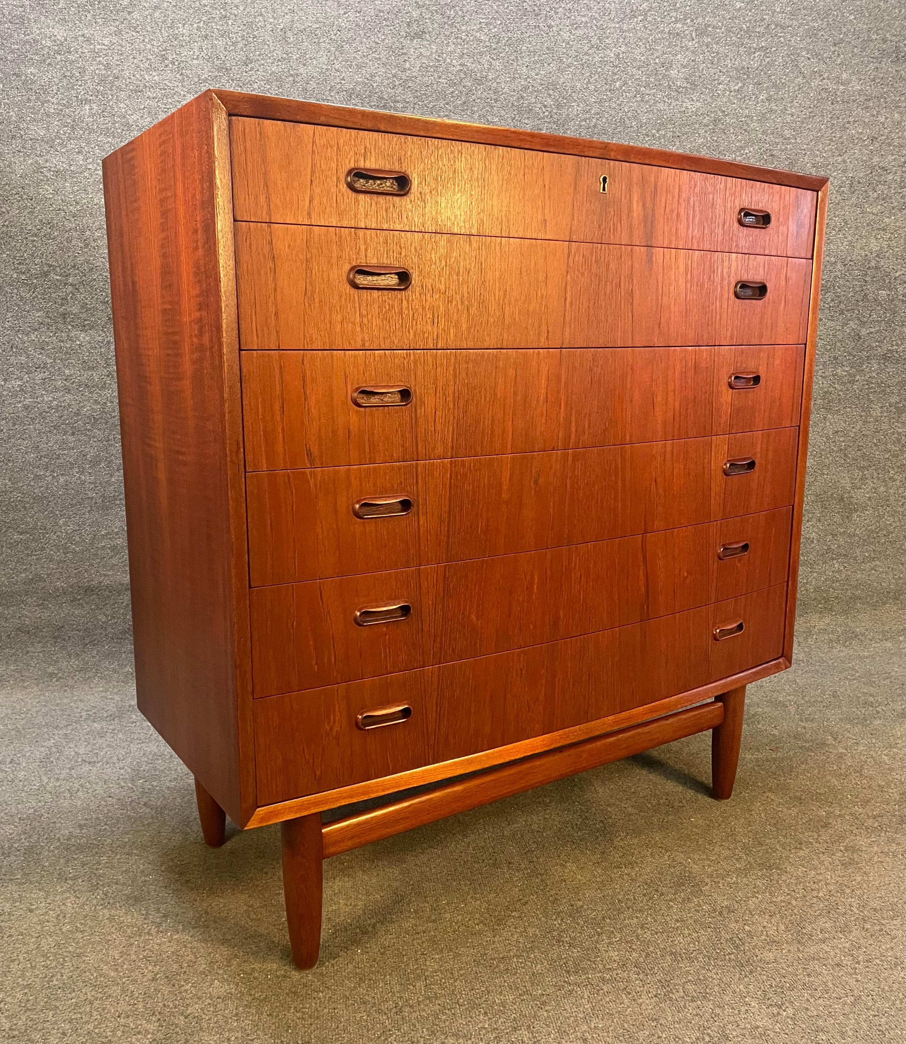 Scandinavian Modern Vintage Danish Mid Century Teak Dresser in the Manner or Arne Vodder