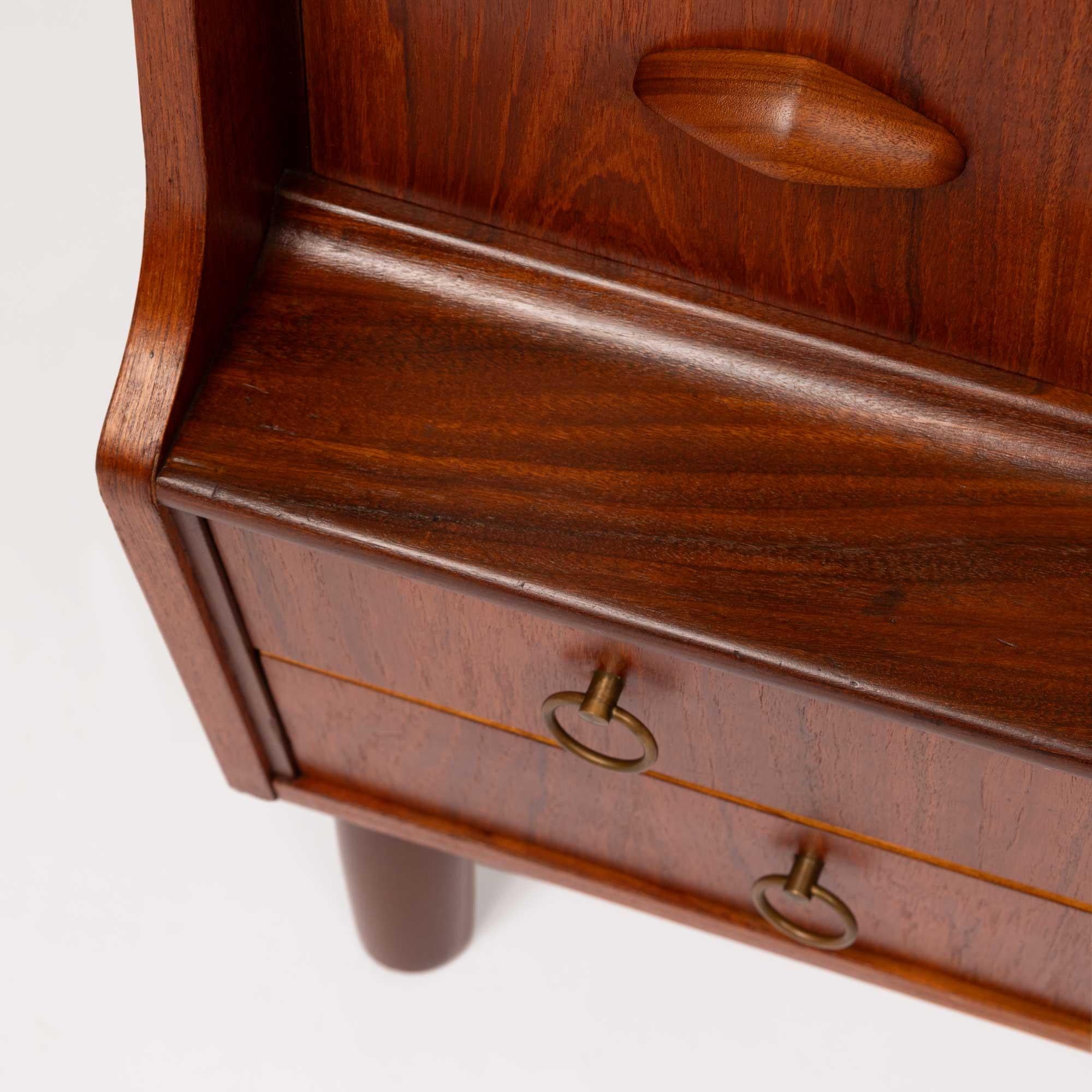 Vintage Danish Mid-Century Teak Eight Drawer Dresser 1960s 1