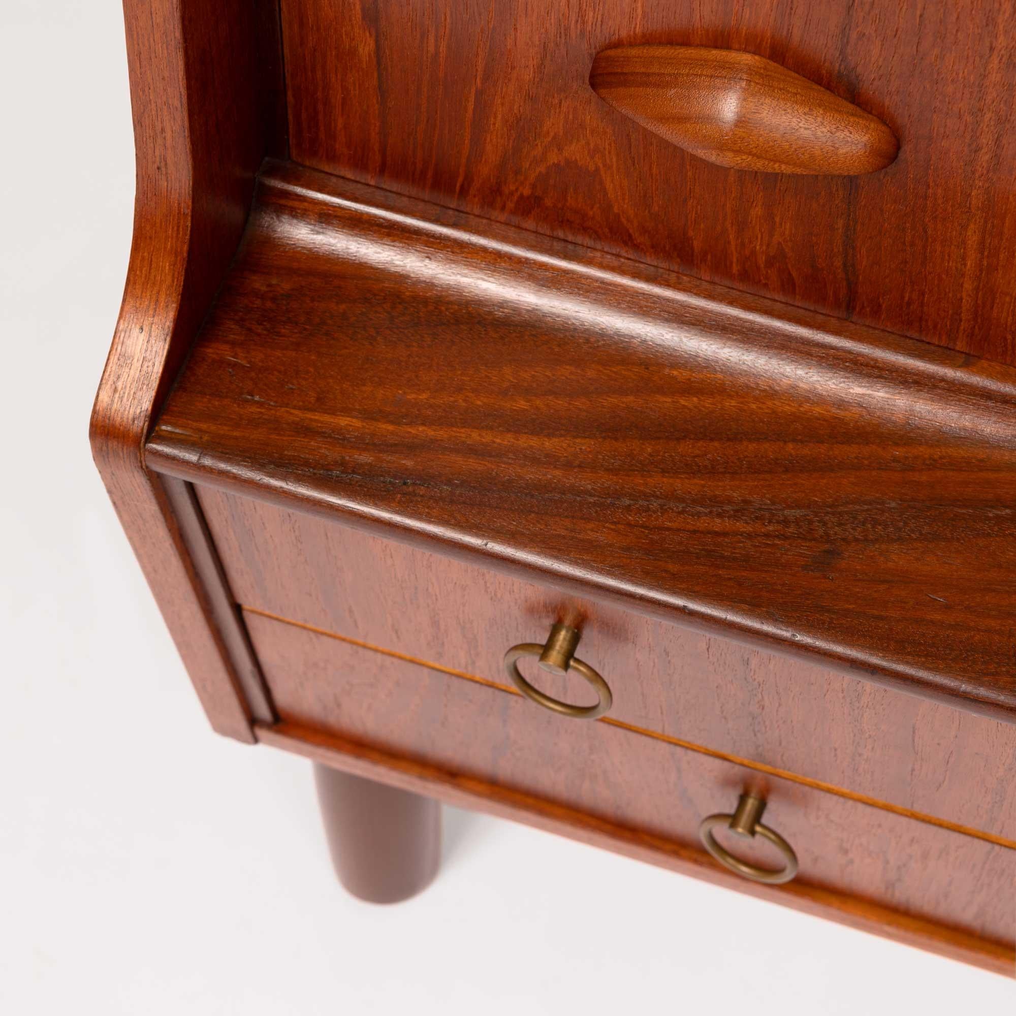 Vintage Danish Mid-Century Teak Eight Drawer Dresser 1960s 2