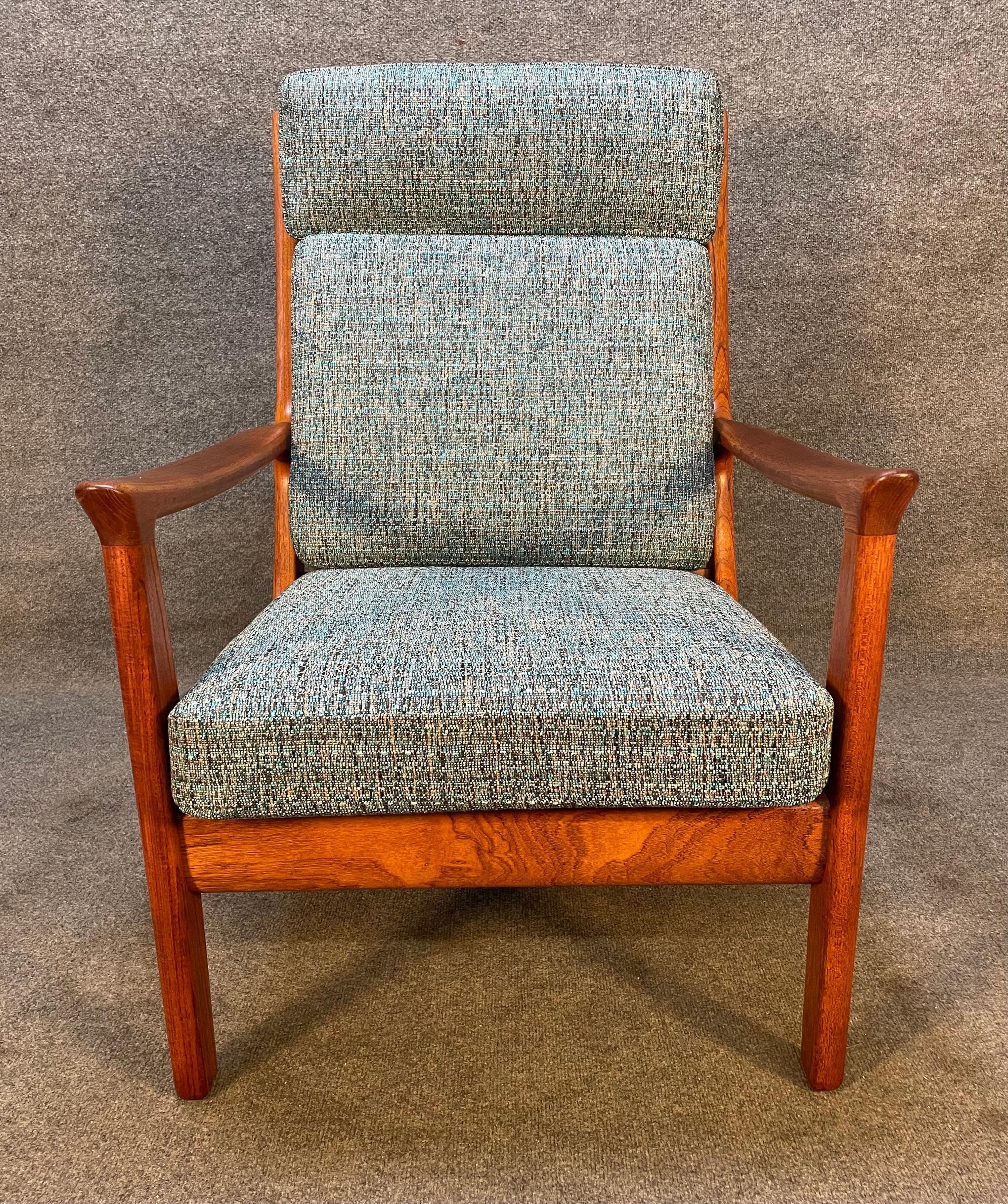 Mid-20th Century Vintage Danish Mid-Century Teak Lounge Chair Attributed to Ole Wanscher