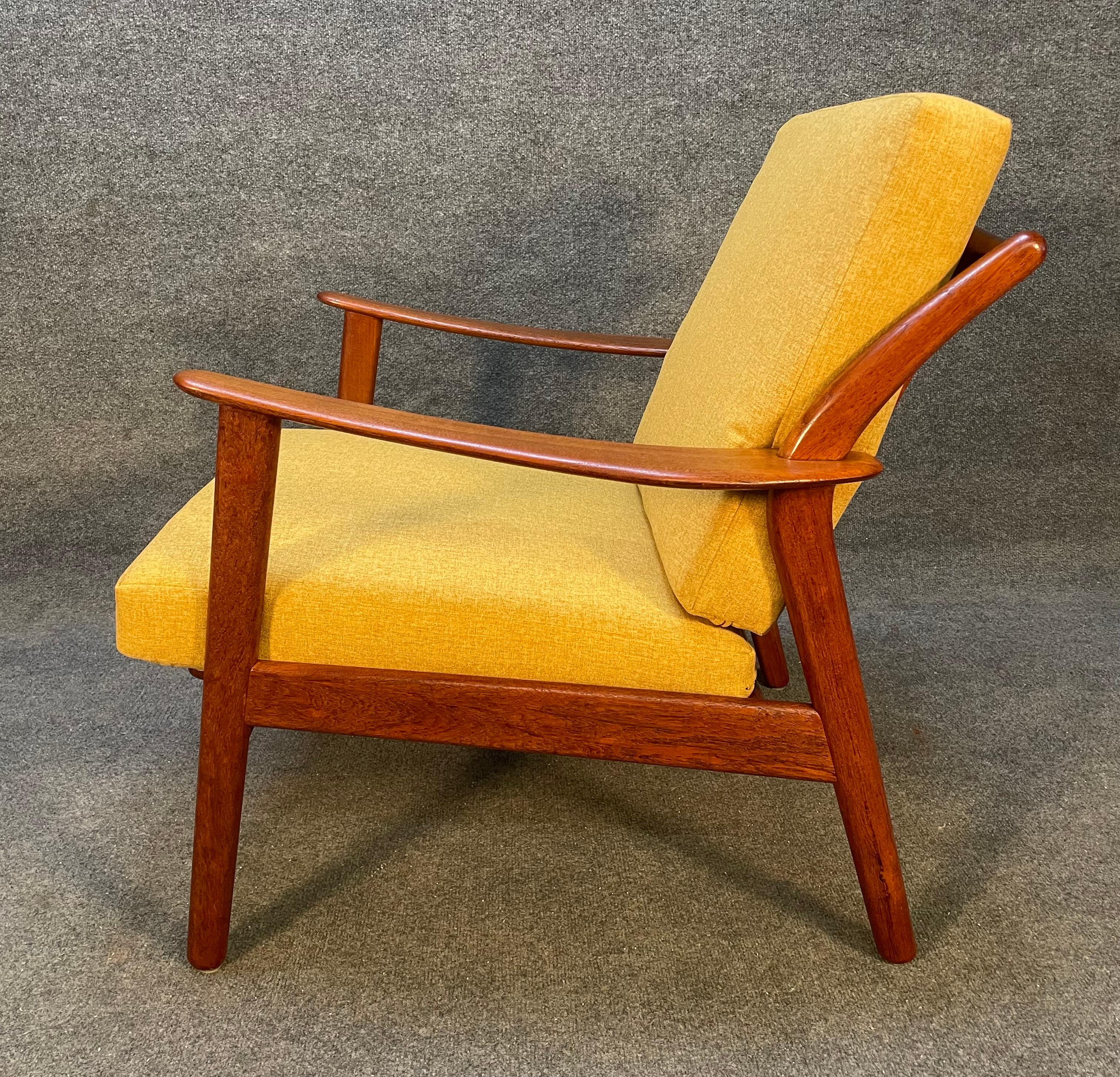 Mid-20th Century Vintage Danish Mid Century Teak Lounge Chair by Niels Kofoed for Kofoed Hornslet
