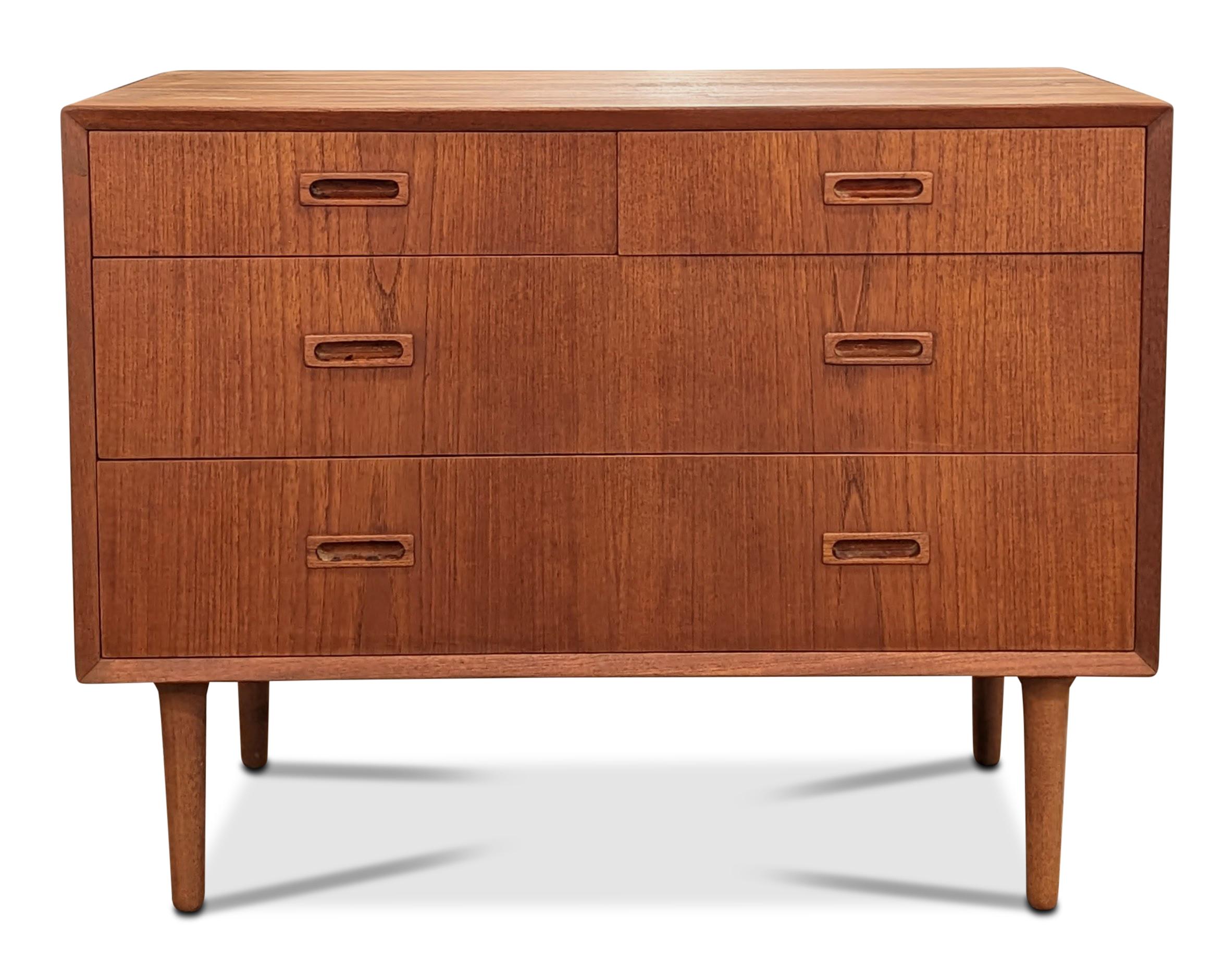 Vintage Danish Mid-Century Modern, made in the 1950s - recently refurbished.

These pieces are more than 65+ years old and some wear and tear can be expected, but we do everything we can to refurbish them in respect to the design.

There is a