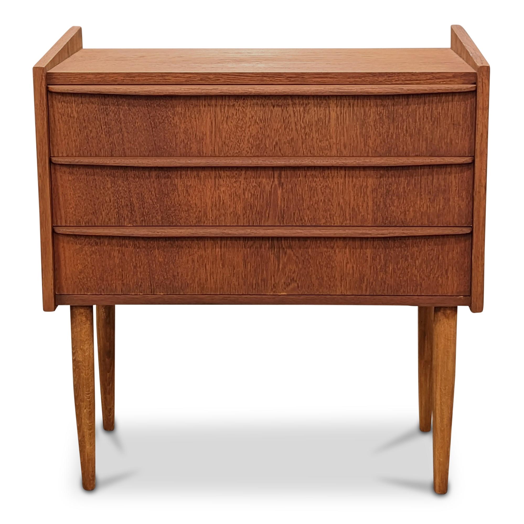 Mid-20th Century Vintage Danish Mid Century Teak Nightstand, 122274