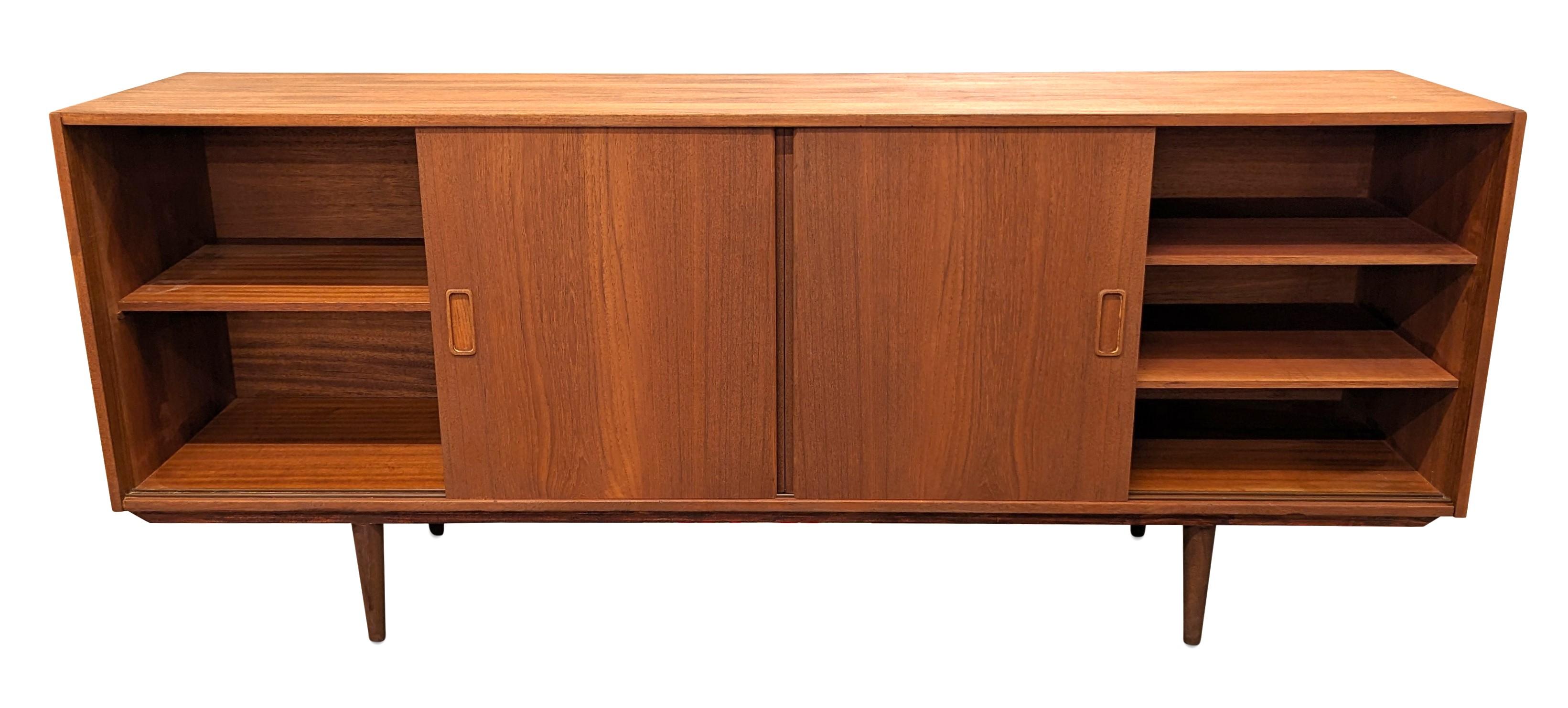 Vintage Danish Mid Century Teak Sideboard - 022422 3