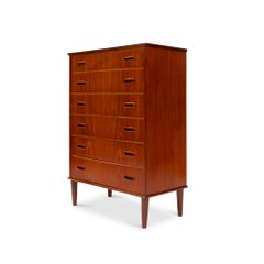 Comò a sei cassetti in teak danese d'epoca della metà del secolo scorso