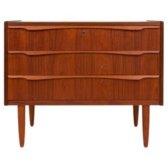 Vintage Danish Mid-Century Drei Schubladen Lowboy