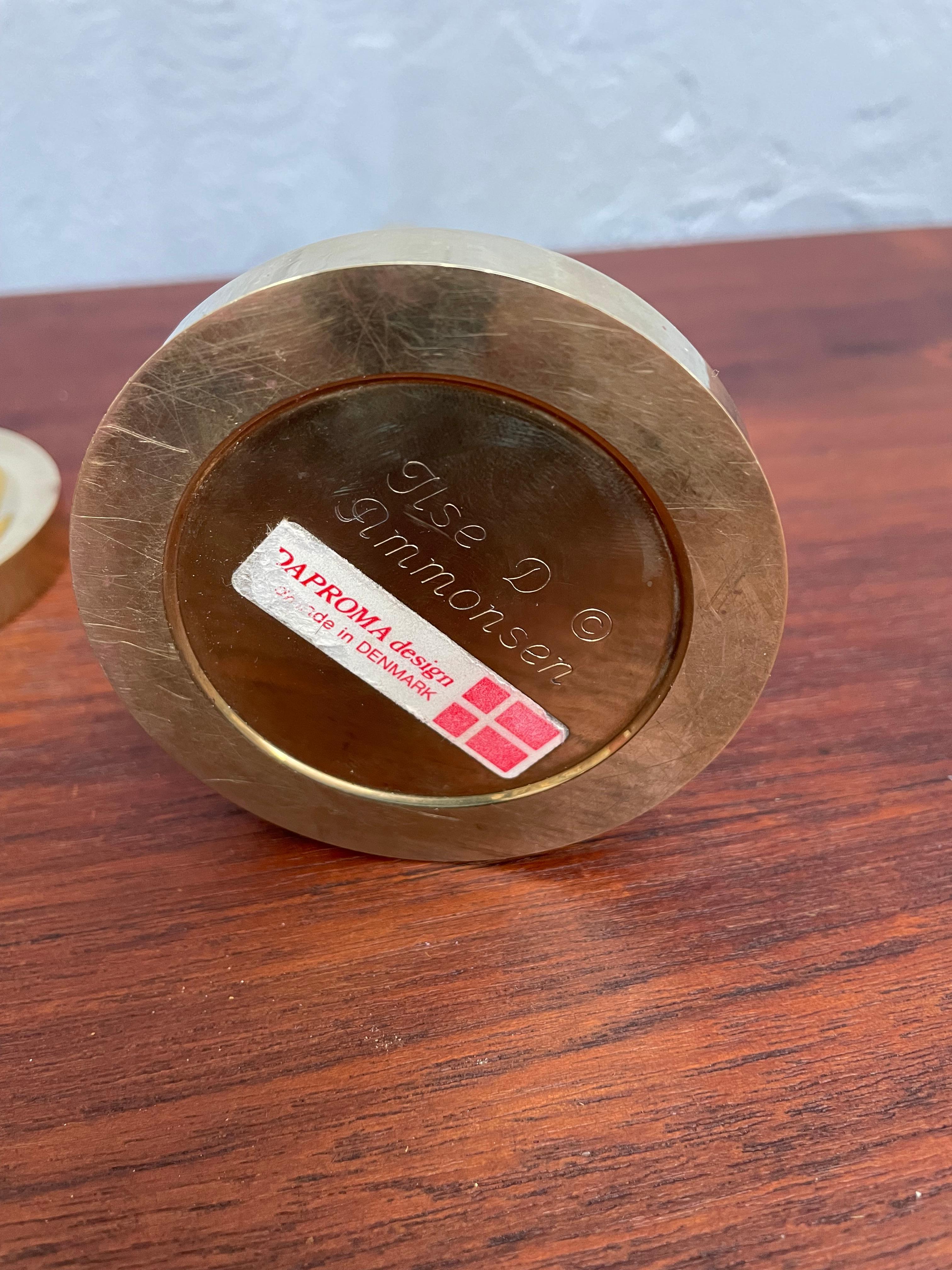 Lámpara de aceite danesa vintage de mediados de siglo de Ilse Ammonsen para Daproma Design en latón Moderno de mediados de siglo en venta