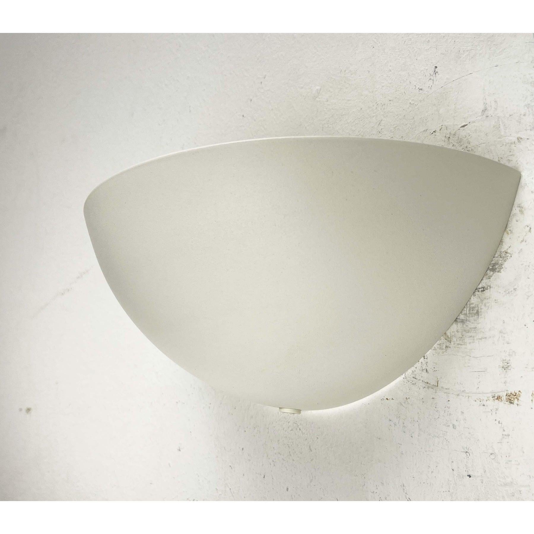 Vintage Danish Minimalist Wall Lamp from Lyskilde In Good Condition For Sale In Hamburg, DE