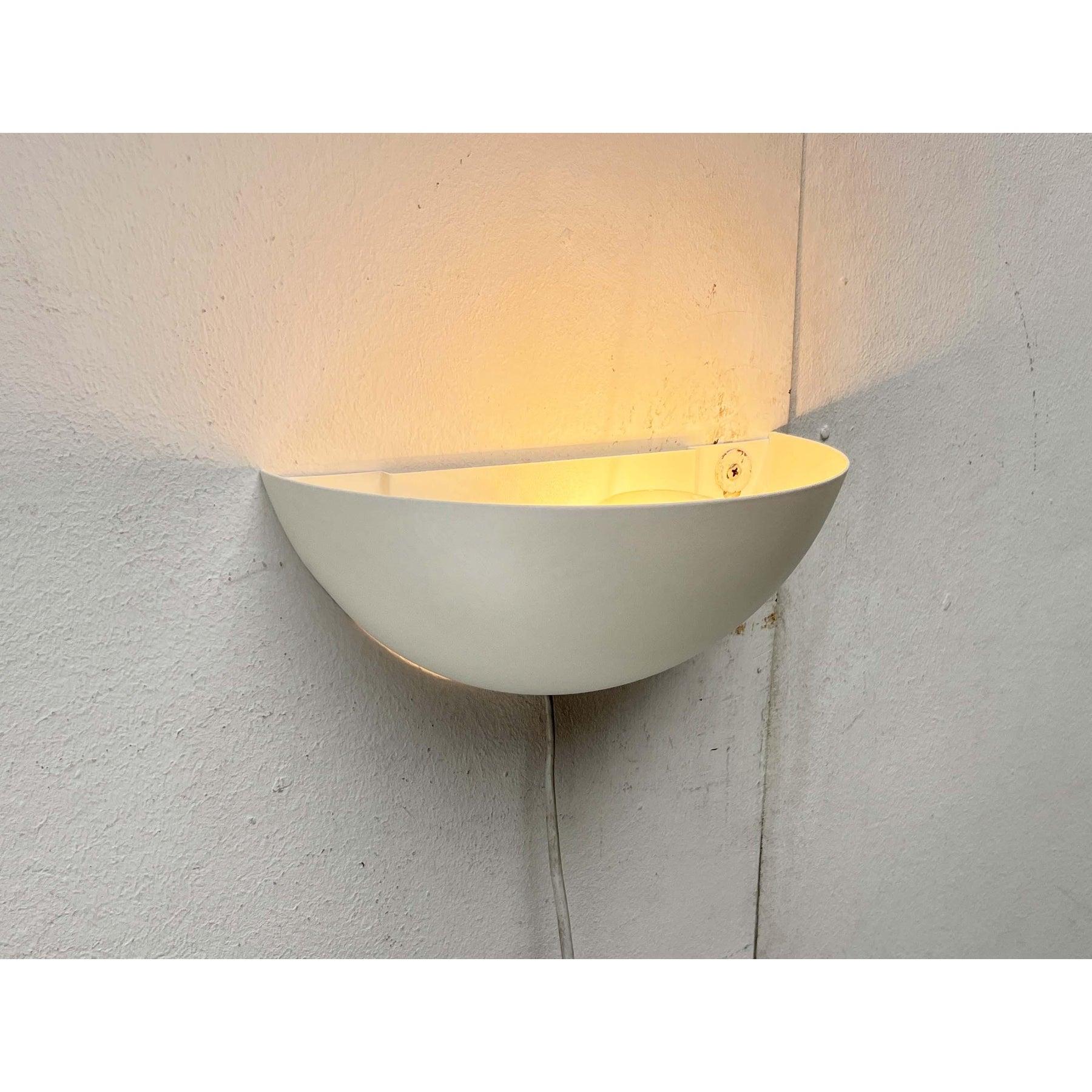 20th Century Vintage Danish Minimalist Wall Lamp from Lyskilde For Sale