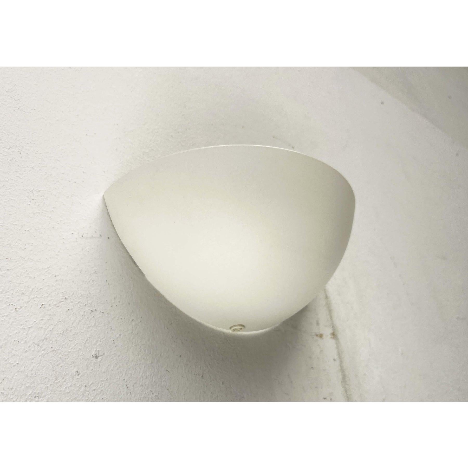 Vintage Danish Minimalist Wall Lamp from Lyskilde For Sale 1