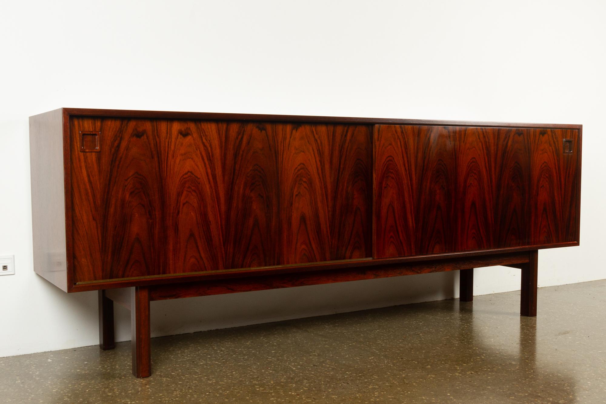 omann jun sideboard