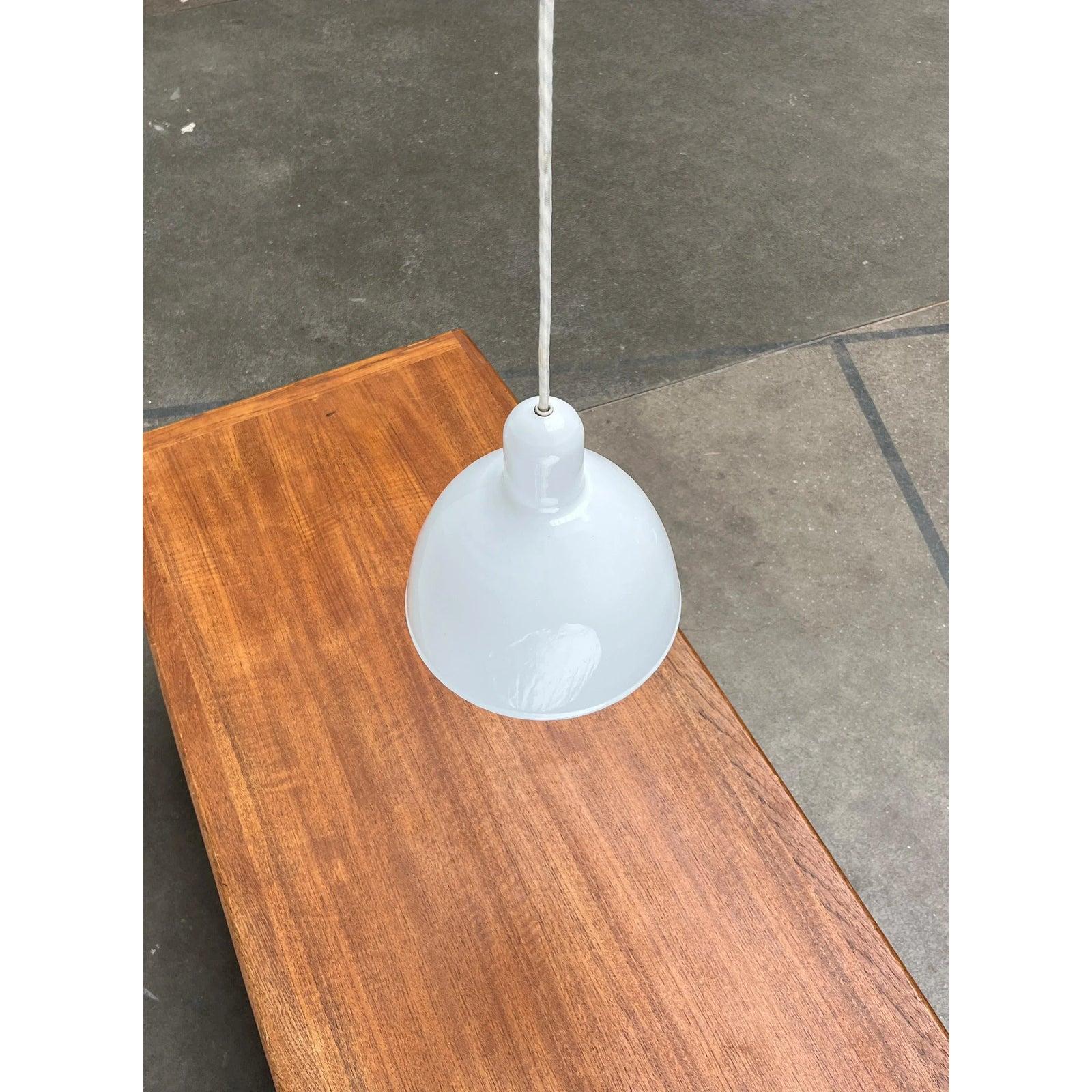 Metallo Lampada a sospensione danese vintage Model ES Pendel Enamel di Edgar Schlaefle, anni '80 in vendita