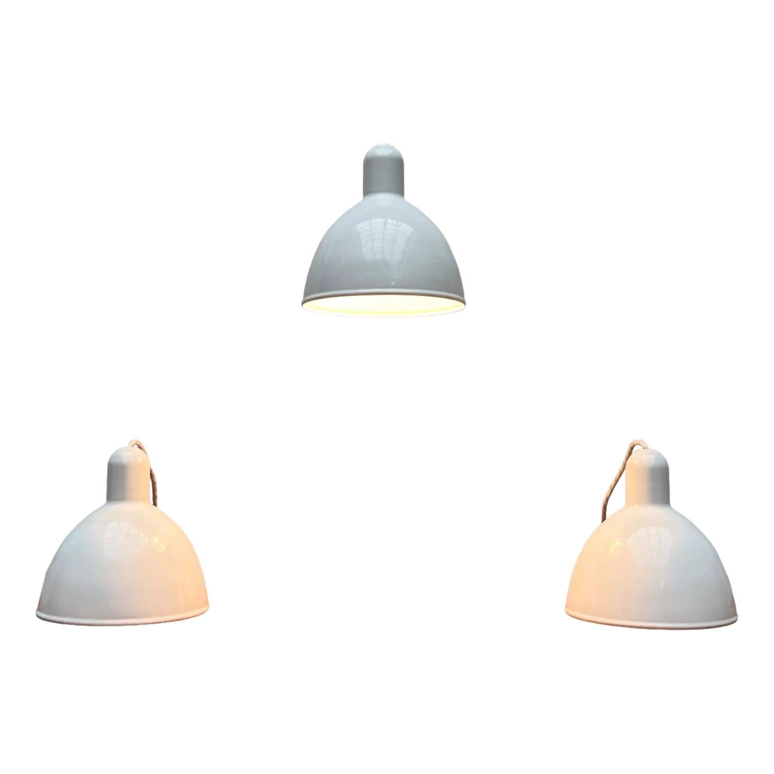 Lampada a sospensione danese vintage Model ES Pendel Enamel di Edgar Schlaefle, anni '80