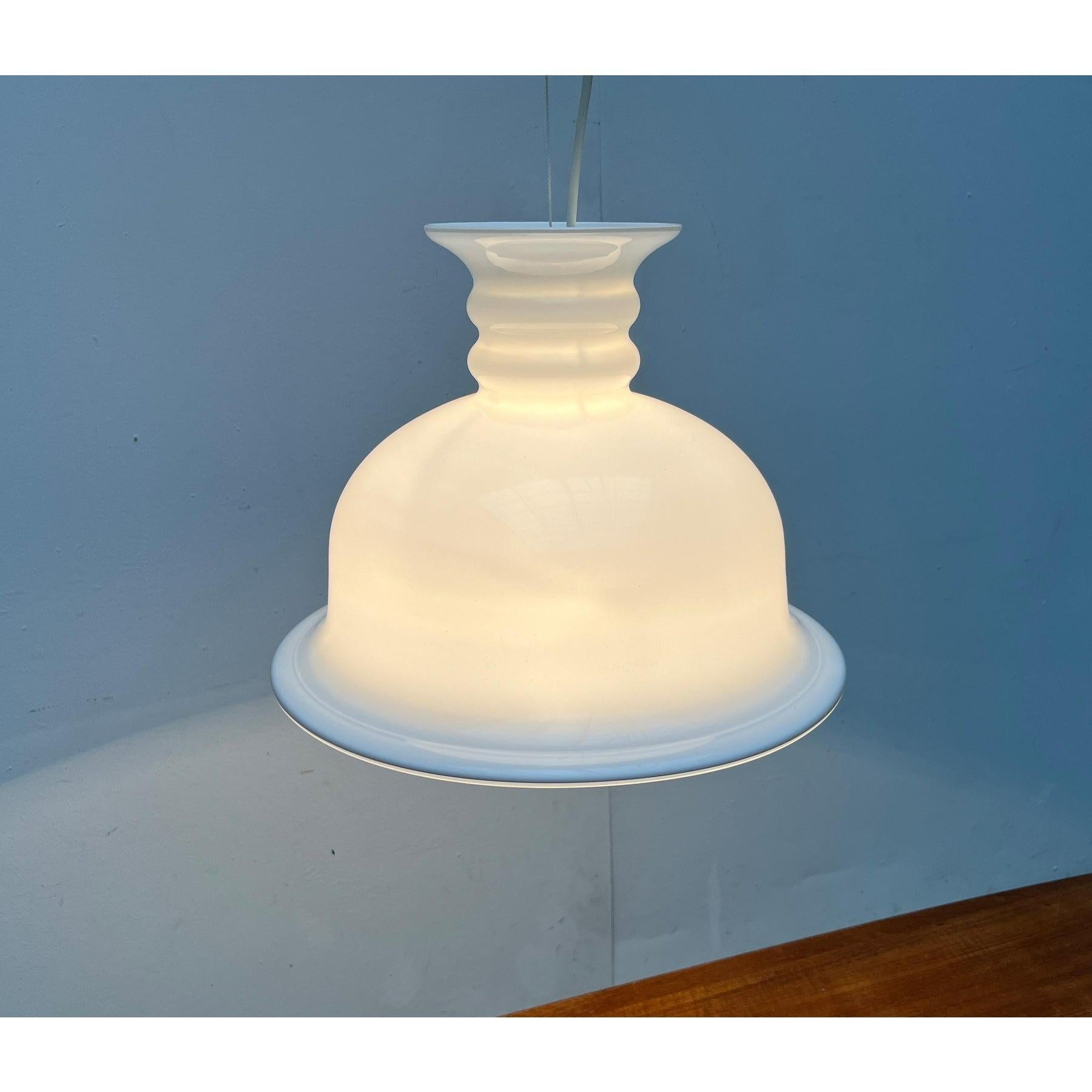 Danese Lampada a sospensione danese vintage Model Kropendel di Sidse Werner, anni '80 in vendita