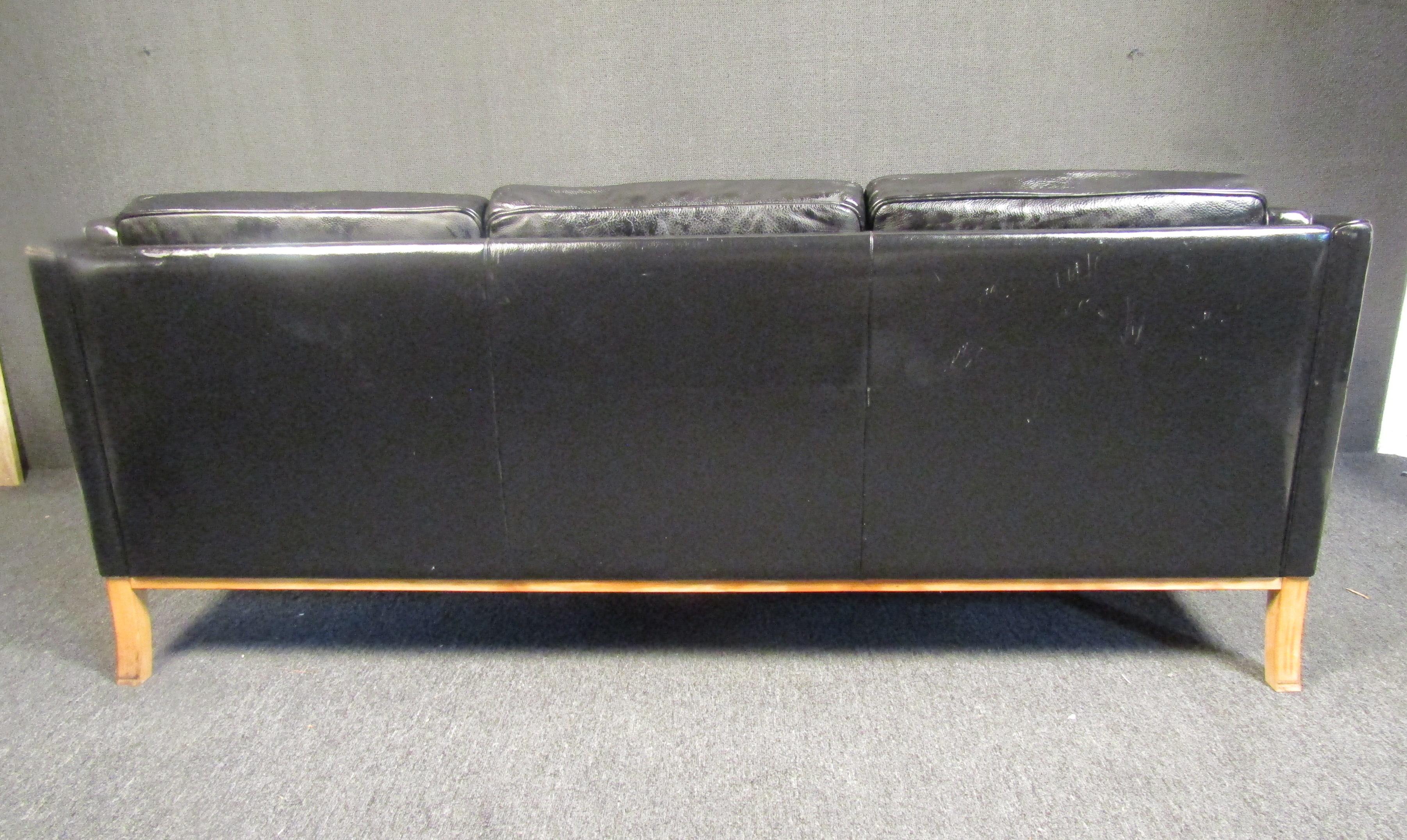 Vintage Danish Moden Stouby Sofa For Sale 3