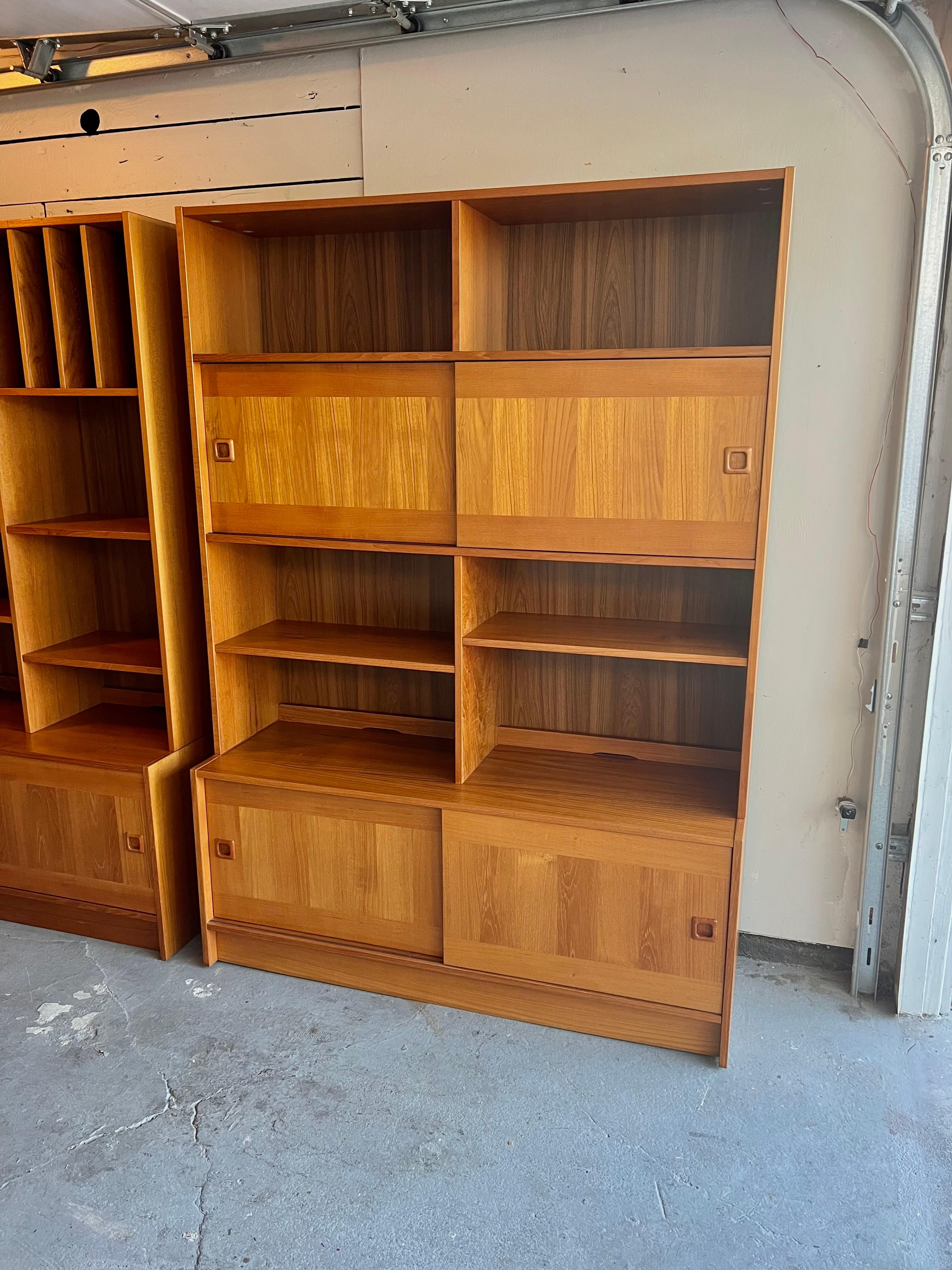 Mid-20th Century Vintage Danish Modern 1960s Teak Cabinet with Hutch/ Bookcase by Domino Møbler