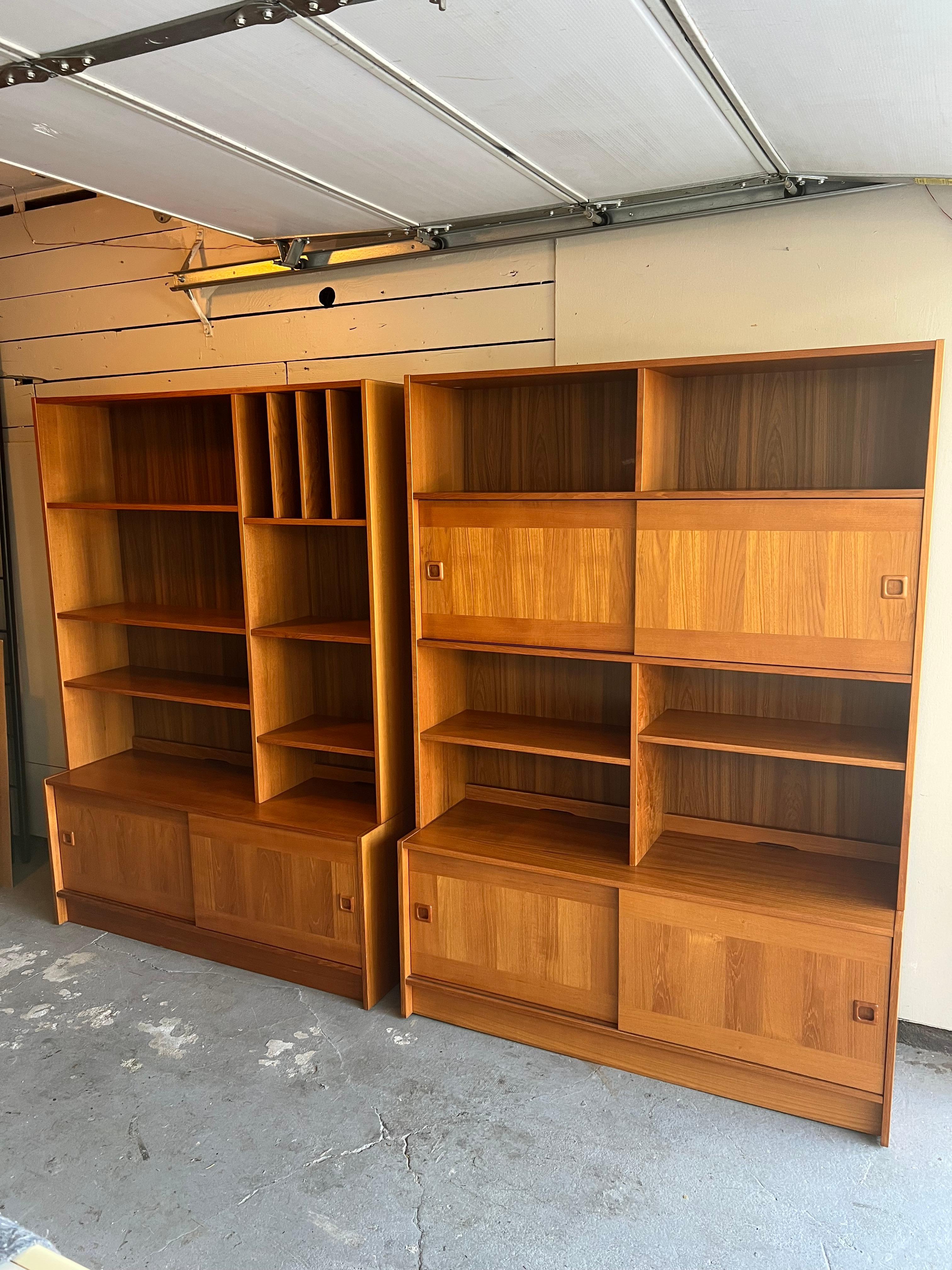 Vintage Danish Modern 1960s Teak Cabinet with Hutch/ Bookcase by Domino Møbler 2