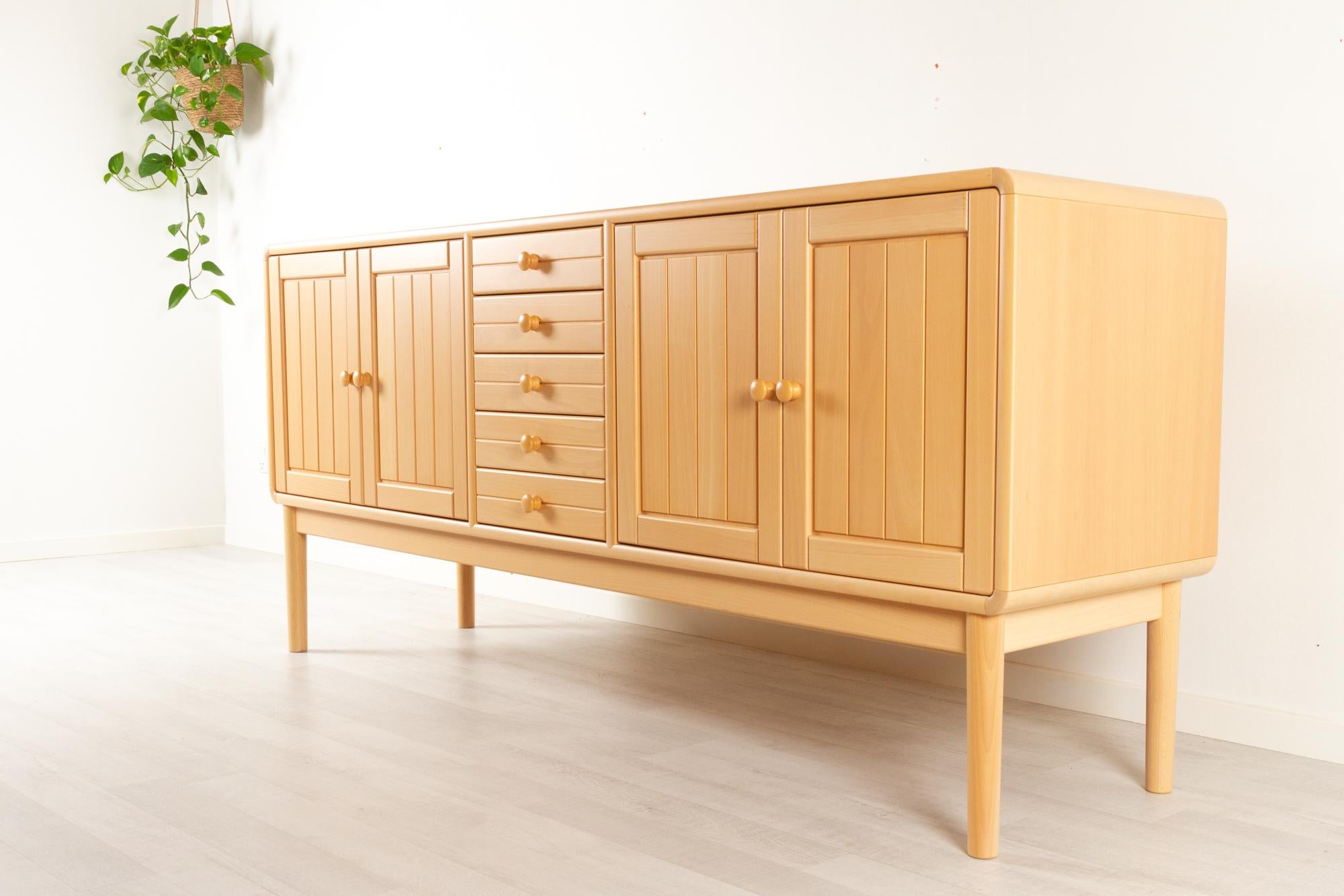 Vintage Danish Modern Beech Sideboard by Falsig Møbelfabrik, 1990s In Good Condition In Asaa, DK