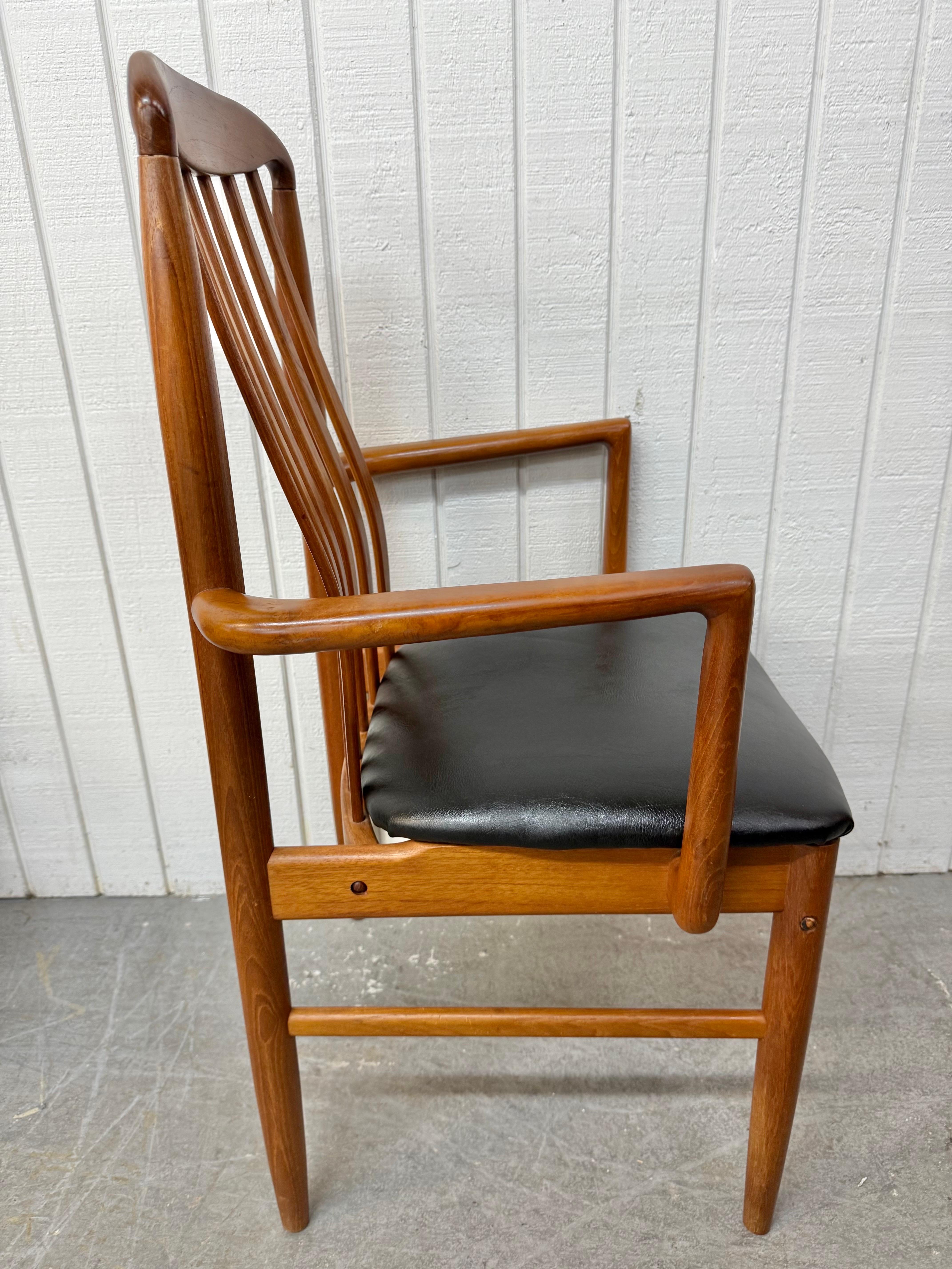 Vintage Danish Modern Benny A Linden Dining Chairs - Set of 10 Bon état - En vente à Clarksboro, NJ