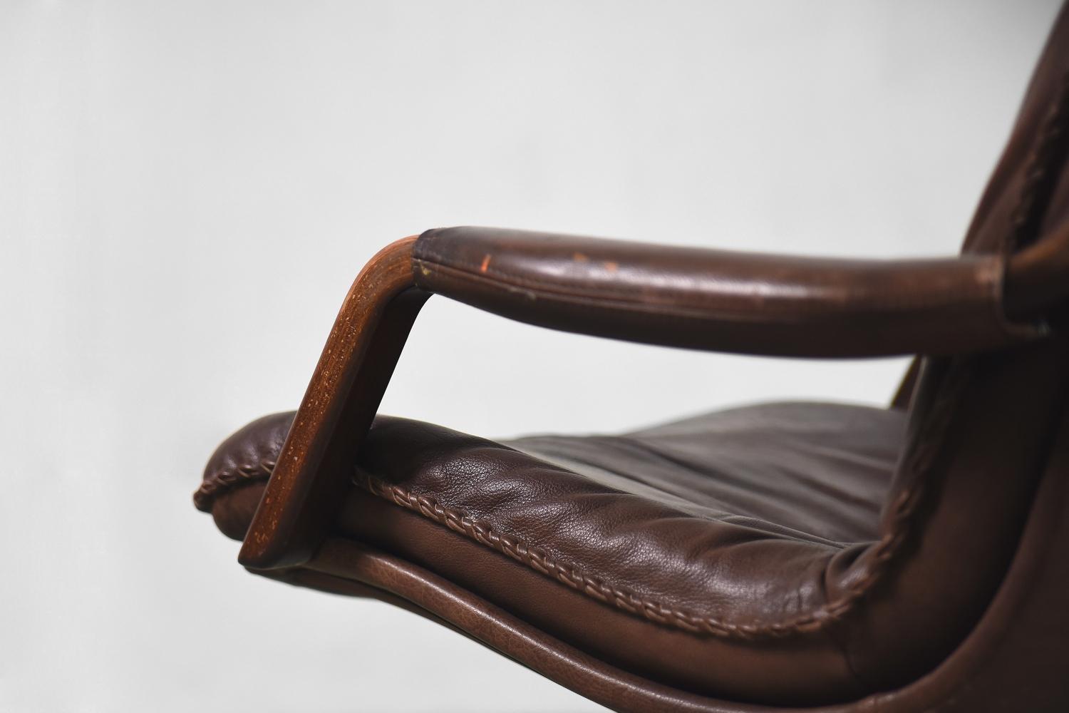 Vintage Danish Modern Brown Leather Easy Chair & Ottoman Set from Berg Furniture For Sale 3