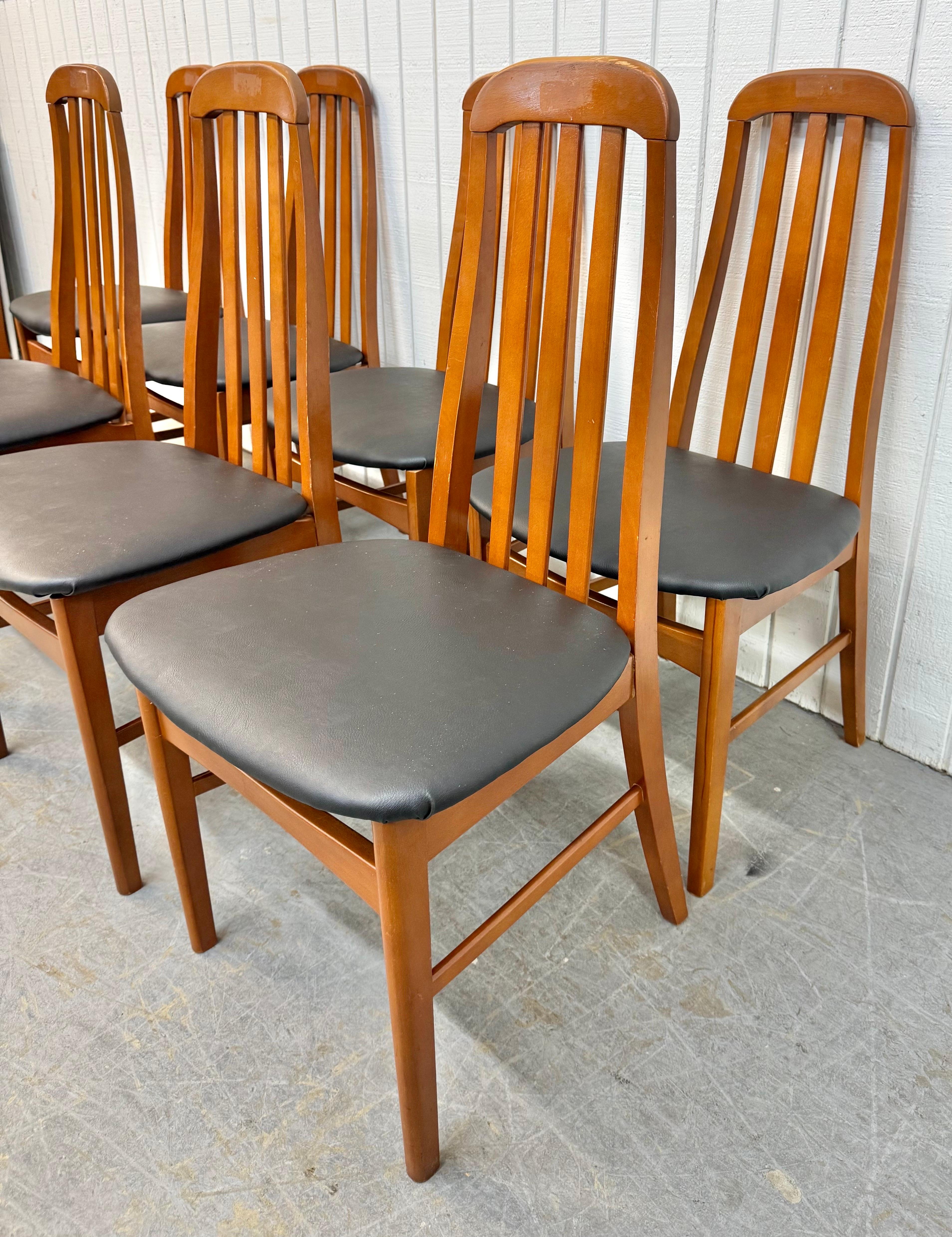 Vintage Dänisch Modern Eva Stil Teak  Esszimmerstühle - Satz von 8 im Zustand „Gut“ im Angebot in Clarksboro, NJ