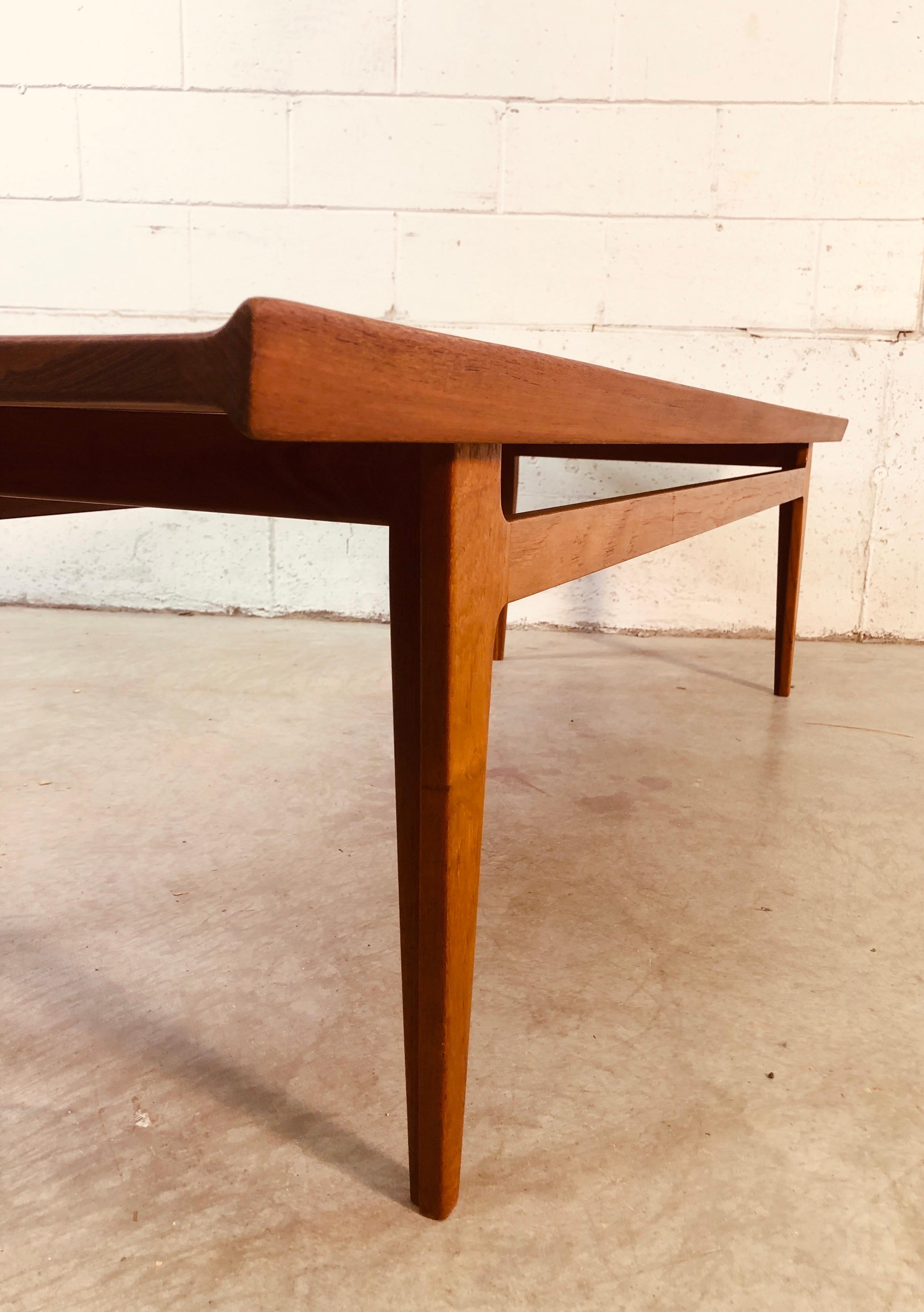 Vintage Danish Modern Finn Juhl for France & Sons Teak 532 Coffee Table For Sale 2