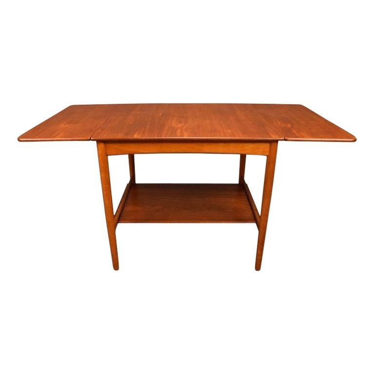 Vintage Danish Modern Hans Wegner AT32 Teak Side Table For Sale