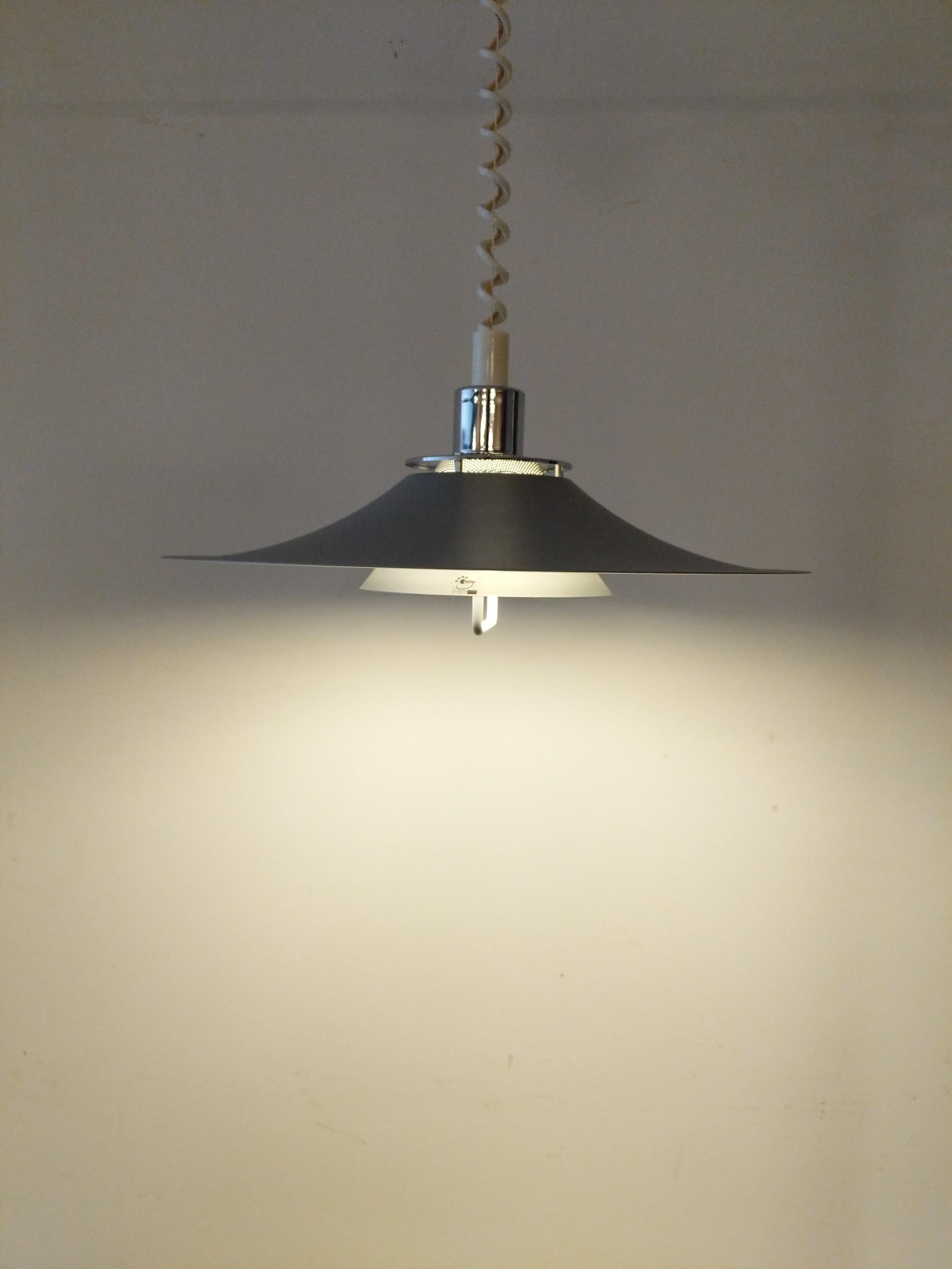 Vintage Danish Modern Lamp by Dana Light In Good Condition For Sale In Gardiner, NY