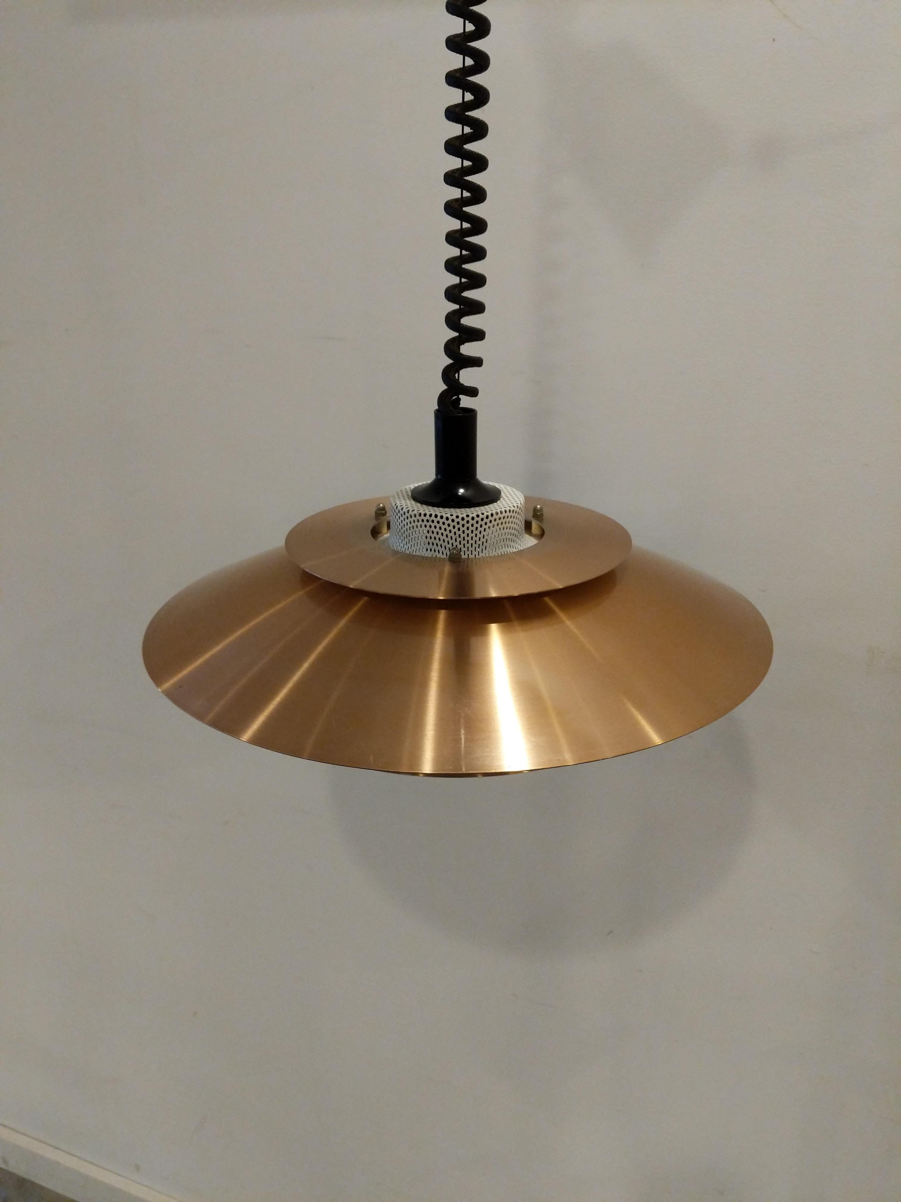 Authentic vintage mid century Danish / Scandinavian Modern hanging lamp / ceiling lamp / pendant light.

Design 8037-H by Jeka.

Imported directly from Denmark, this lamp is in great shape overall with minor wear from age (see photos).

The lamp is