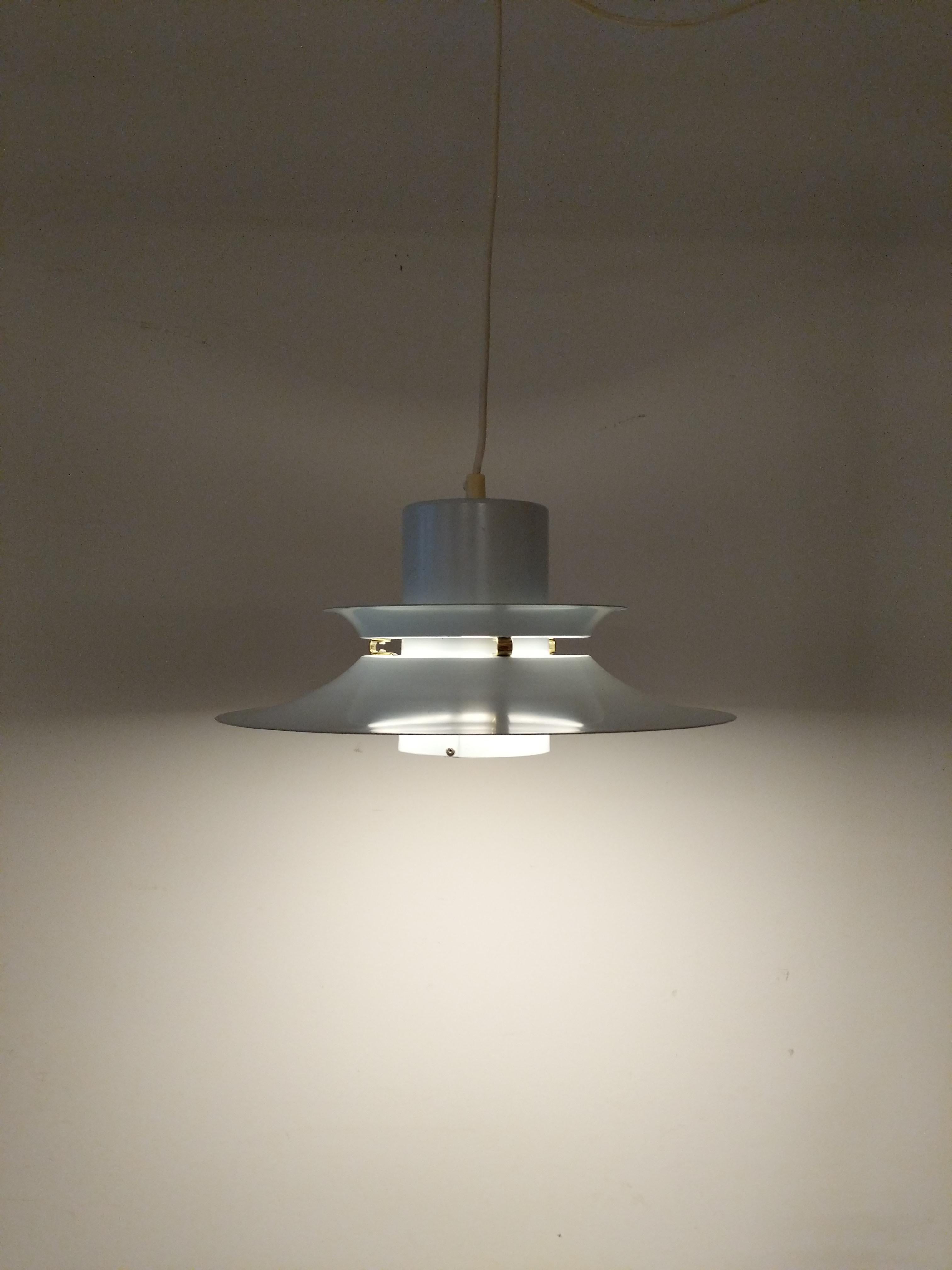 Vintage Danish Modern Lamp In Good Condition For Sale In Gardiner, NY