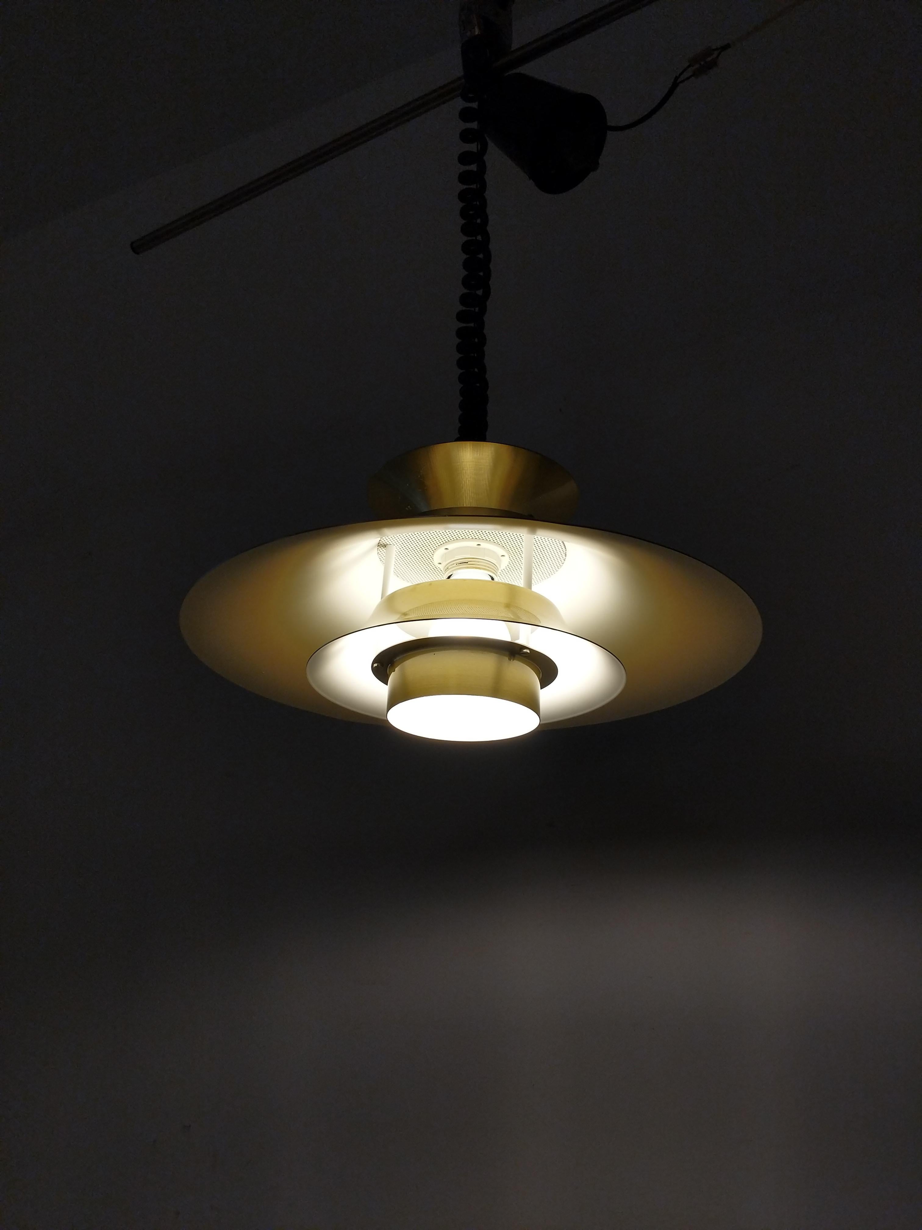 Métal Lampe danoise moderne vintage en vente