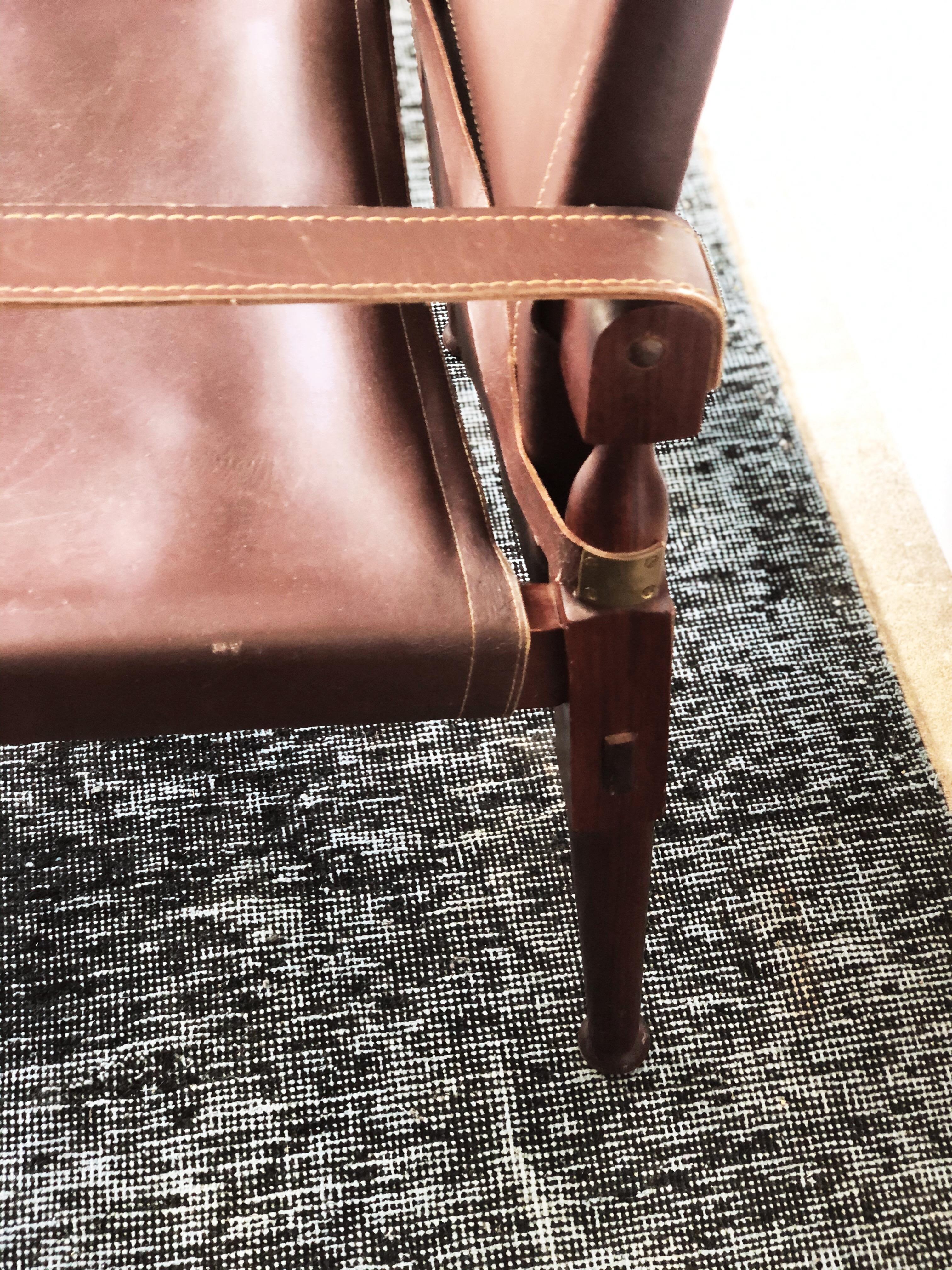 Vintage Danish Modern Leather and Mahogany Safari Chair, circa 1960s In Good Condition In San Antonio, TX