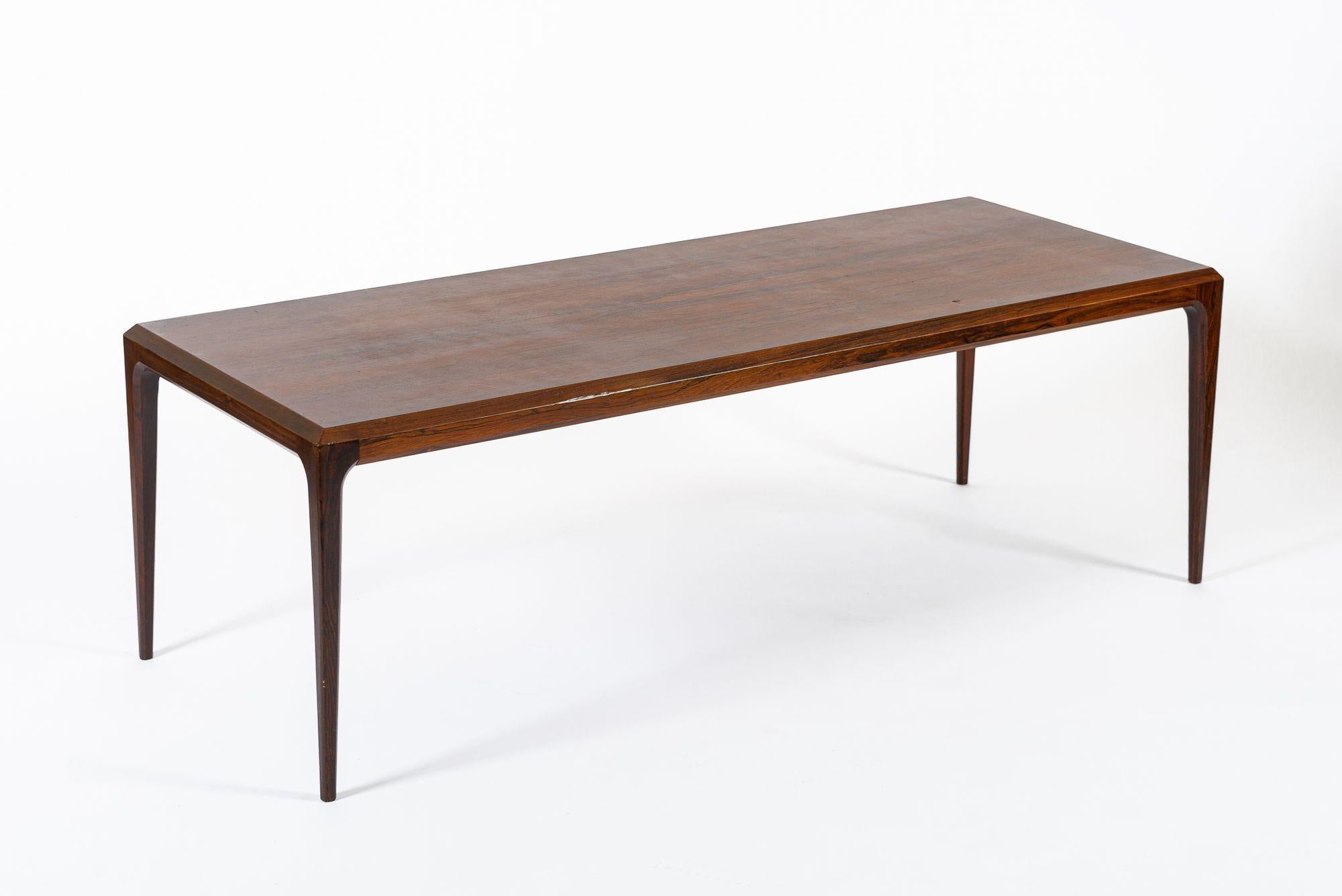 Vintage Danish Modern Long Rosewood Coffee Table by Johannes Andersen For Sale 5